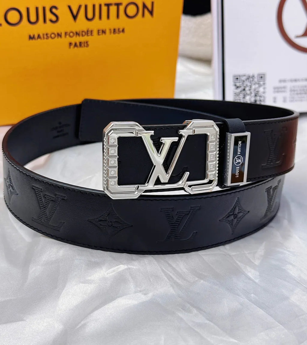 Louis Vuitton Gold LV Buckle Belt - Hình 5
