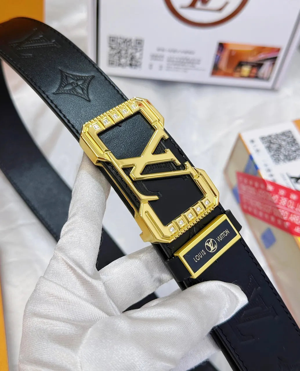 black gold Louis Vuitton Embossed Leather Belt - Hình 8