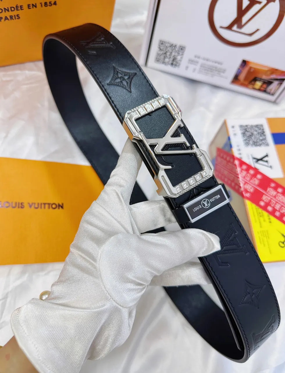 LV Black Leather Belt Silver Buckle - Hình 3