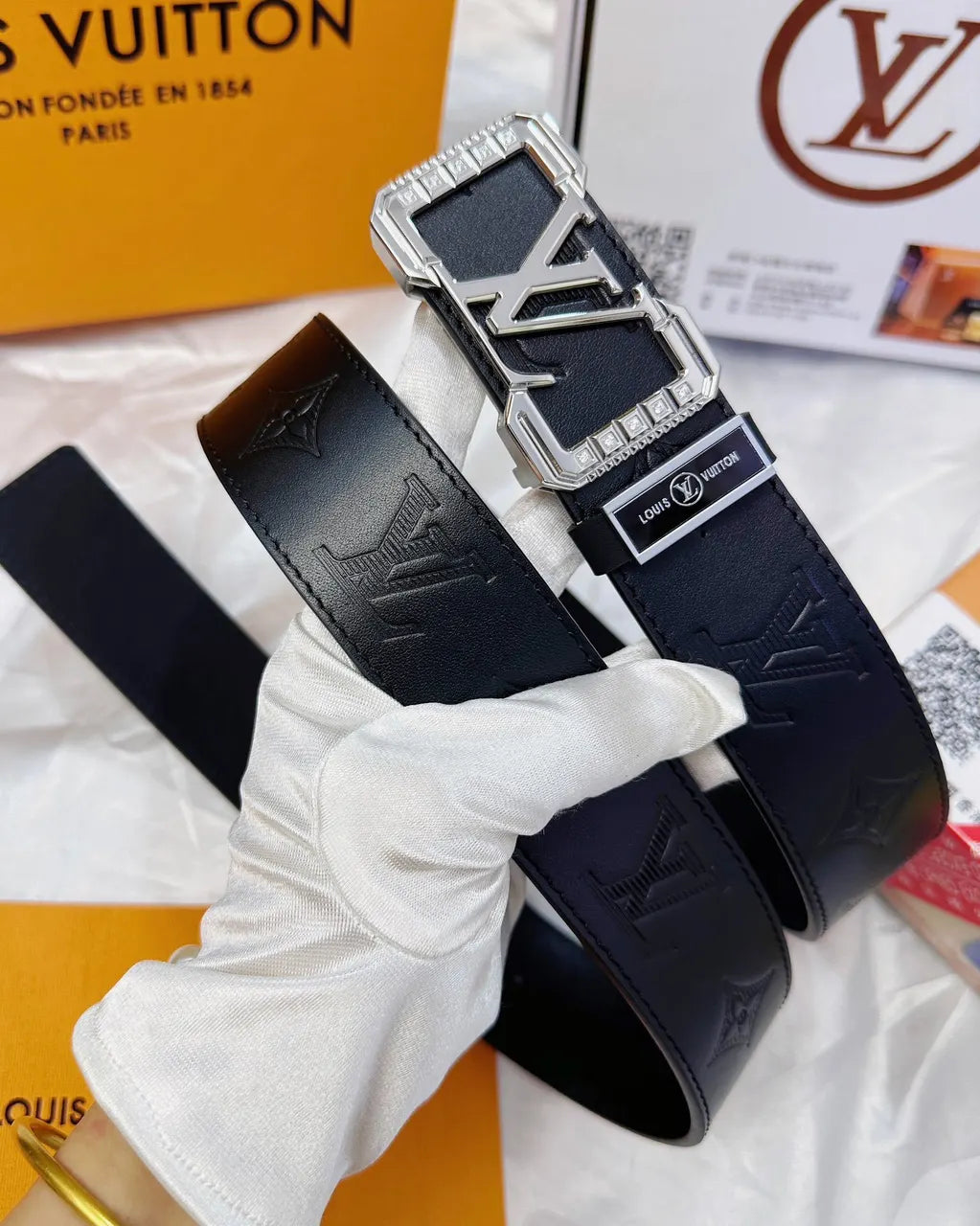 LV Black Leather Belt Silver Buckle - Hình 5
