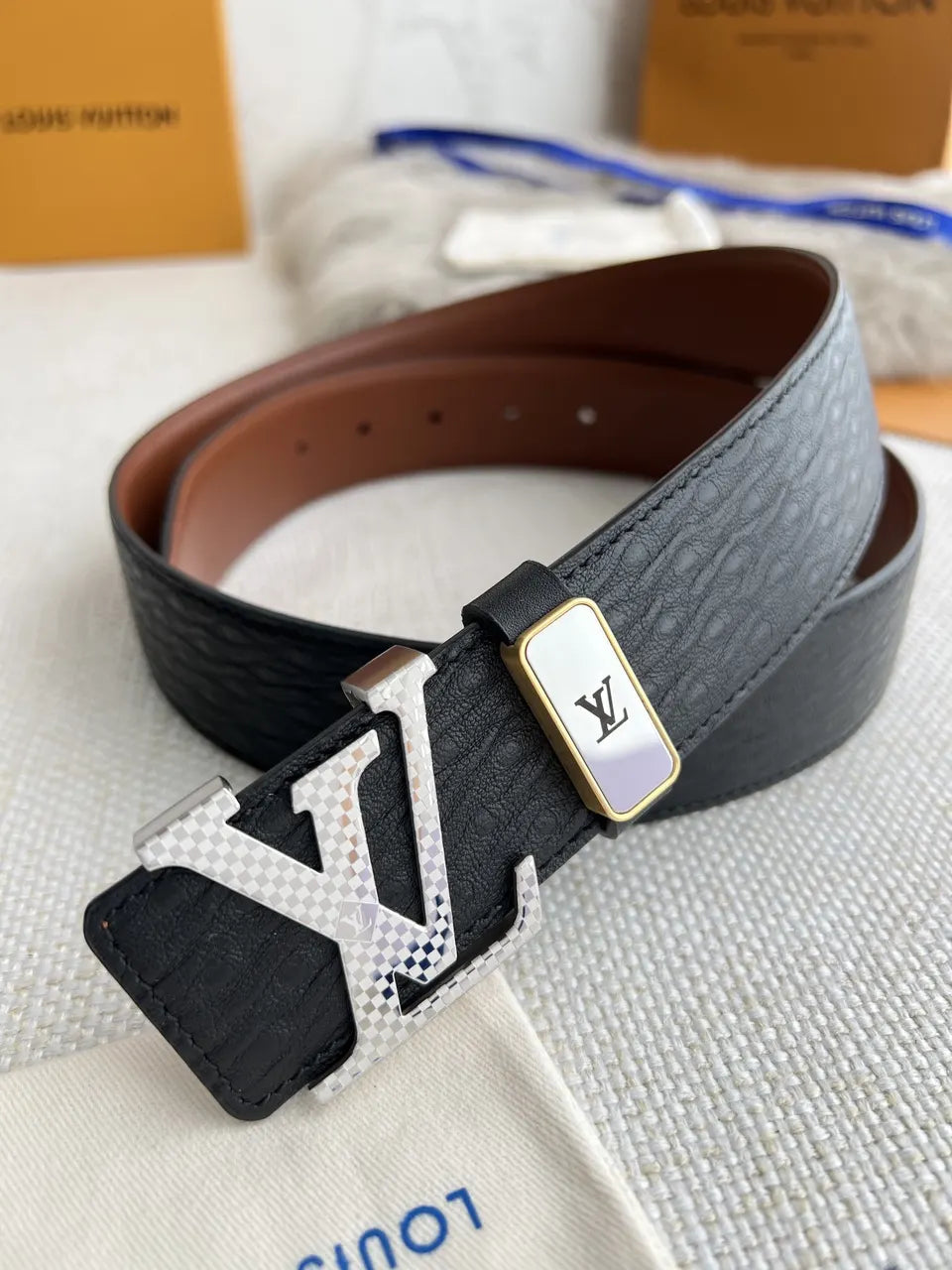 silver LV Black Embossed Leather Belt - Hình 4