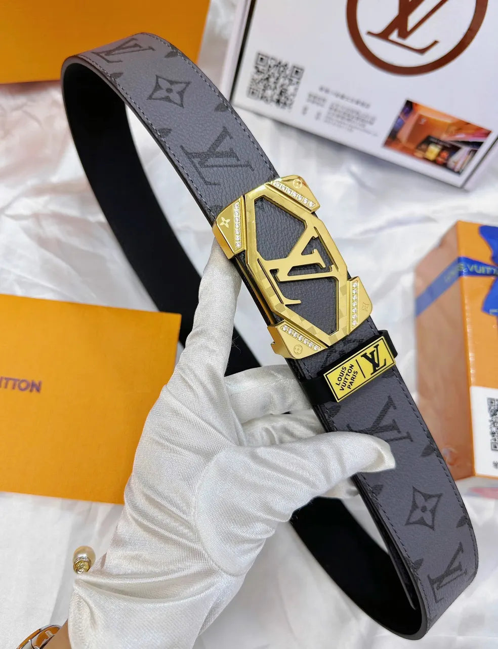 Louis Vuitton Diamond Buckle Belt - Hình 7