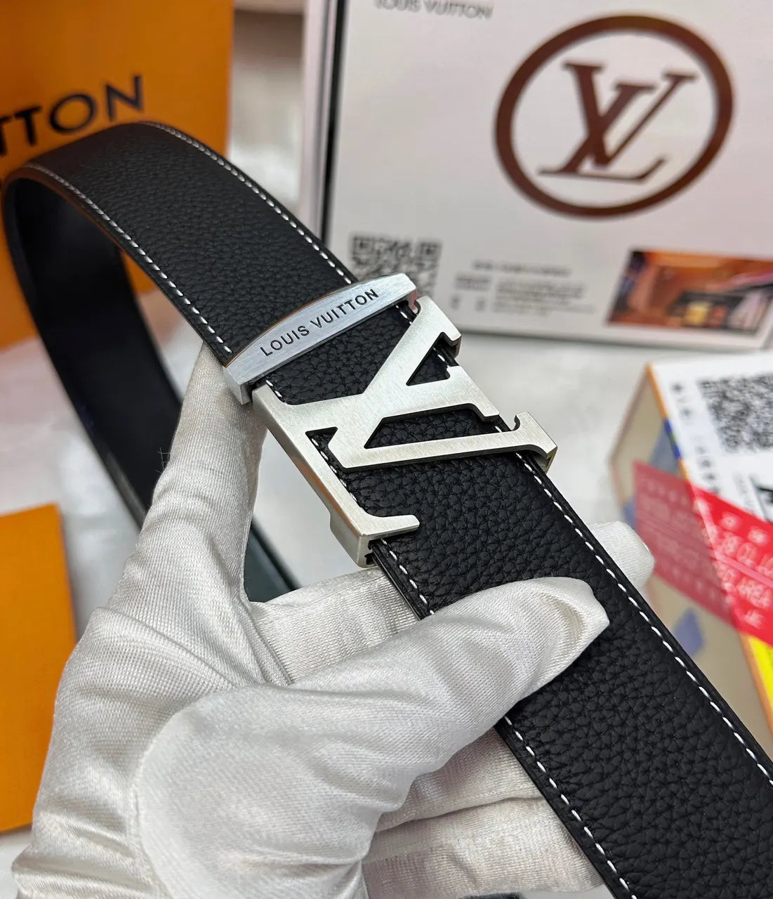 black Louis Vuitton LV Initiales Belt - Hình 7