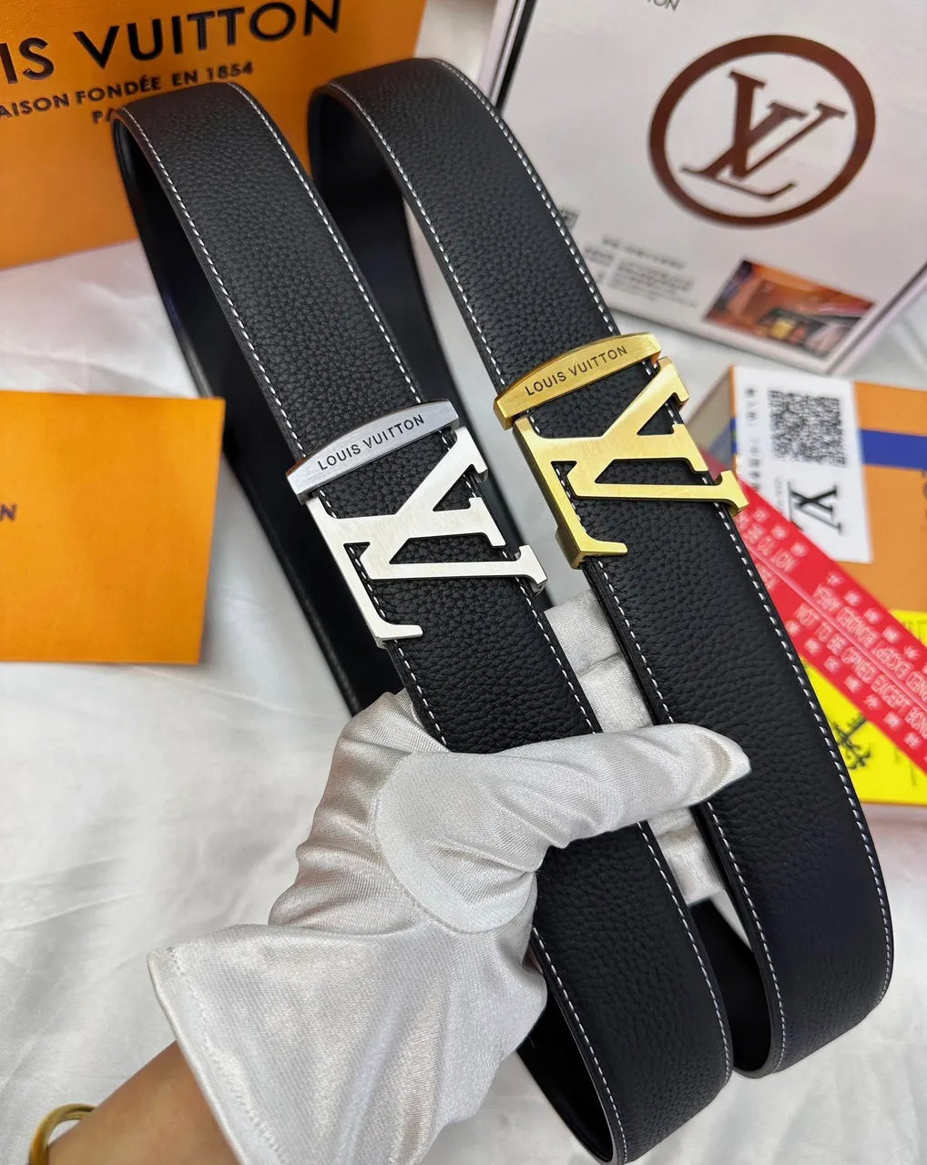 silver gold Louis Vuitton Black Leather Belt