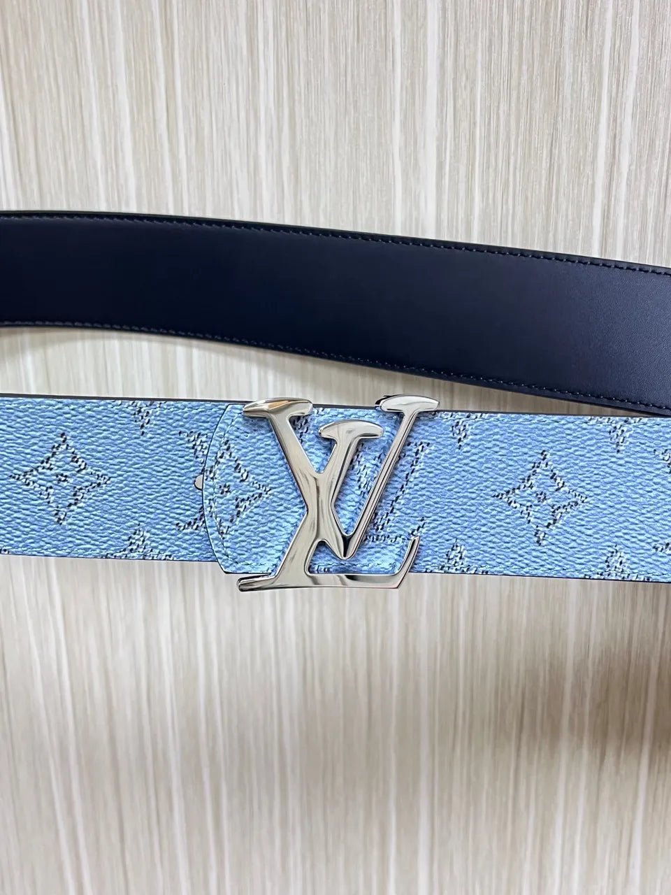 Louis Vuitton Sky Blue Belt - Hình 5