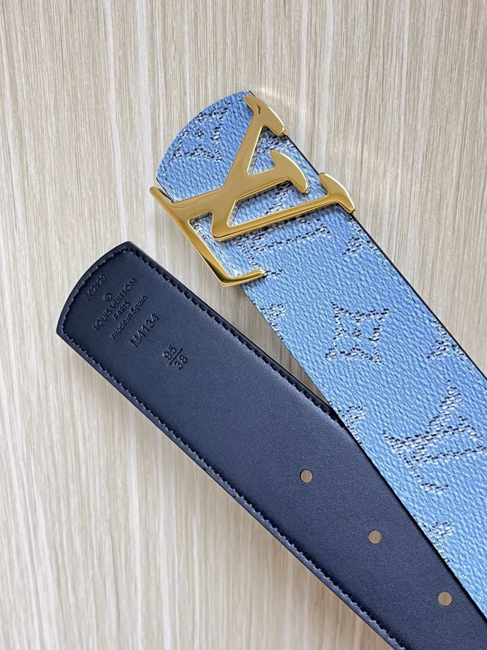 Louis Vuitton Sky Blue Monogram Belt - Hình 3