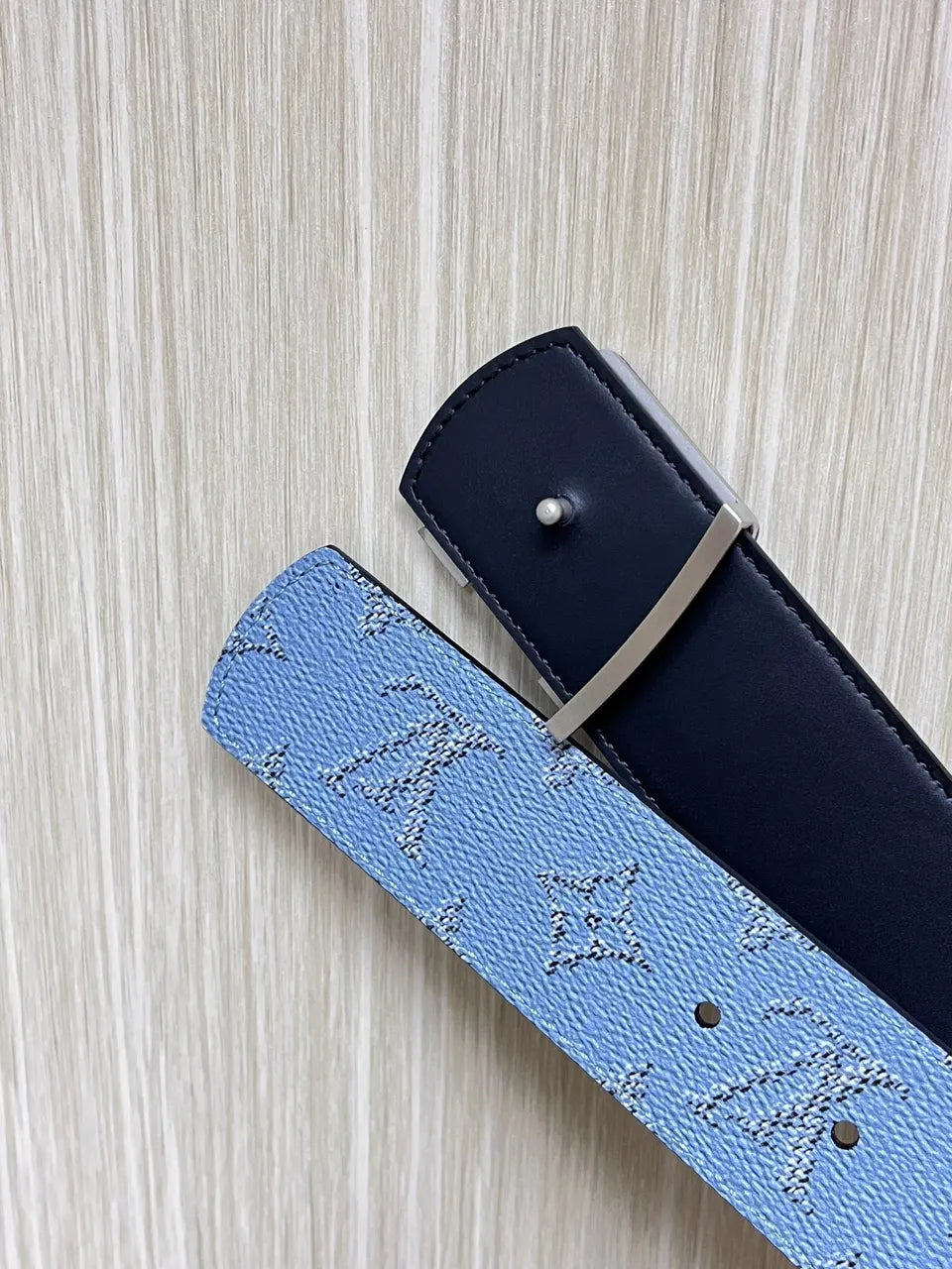 Louis Vuitton Sky Blue Monogram Belt - Hình 4