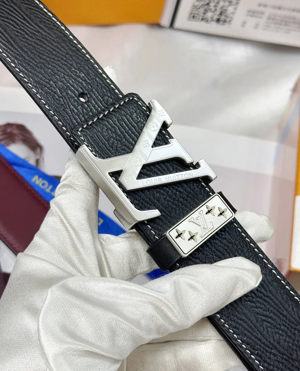 leather Louis Vuitton Reversible Belt - Hình 7