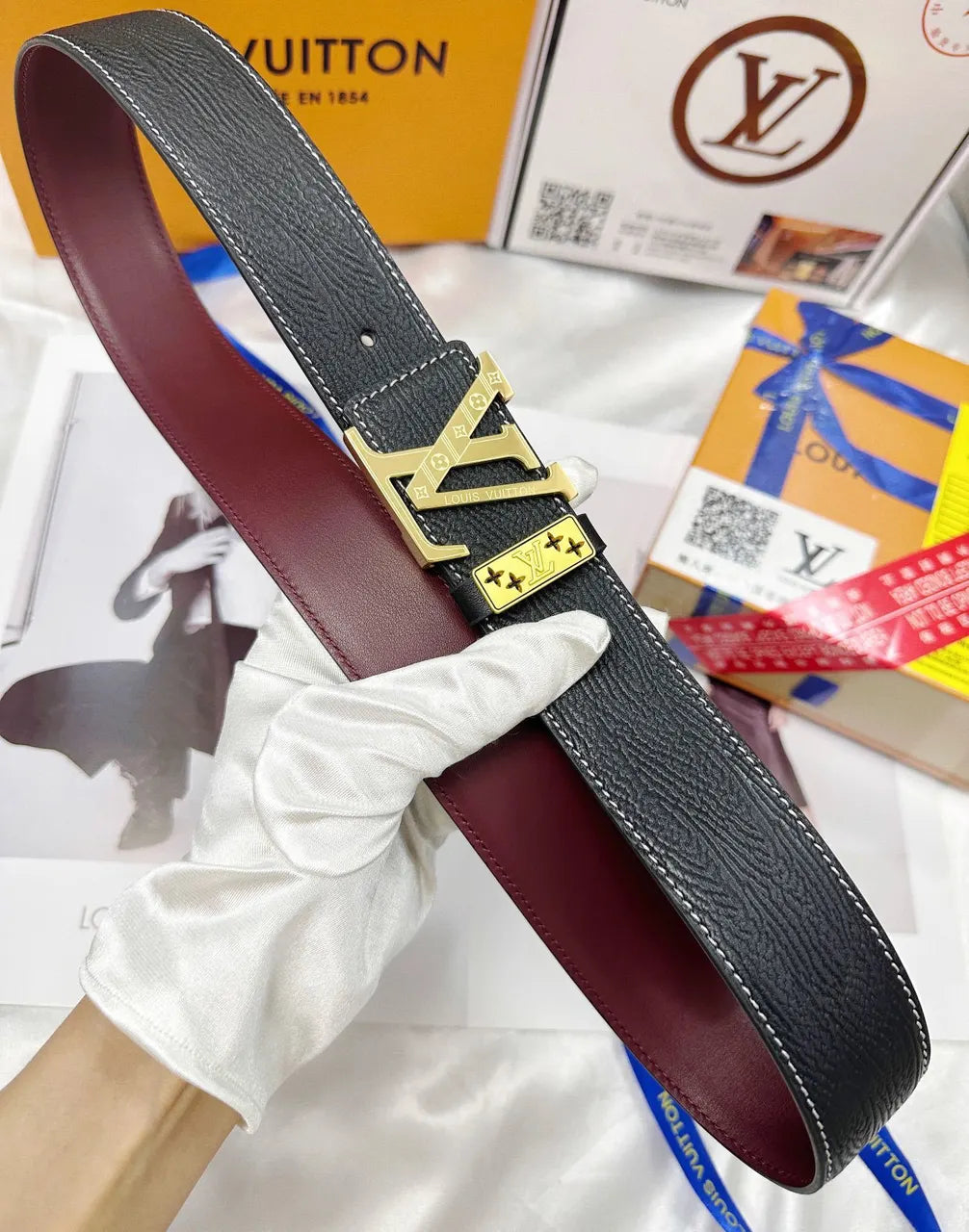 black Louis Vuitton Gold LV Belt - Hình 6