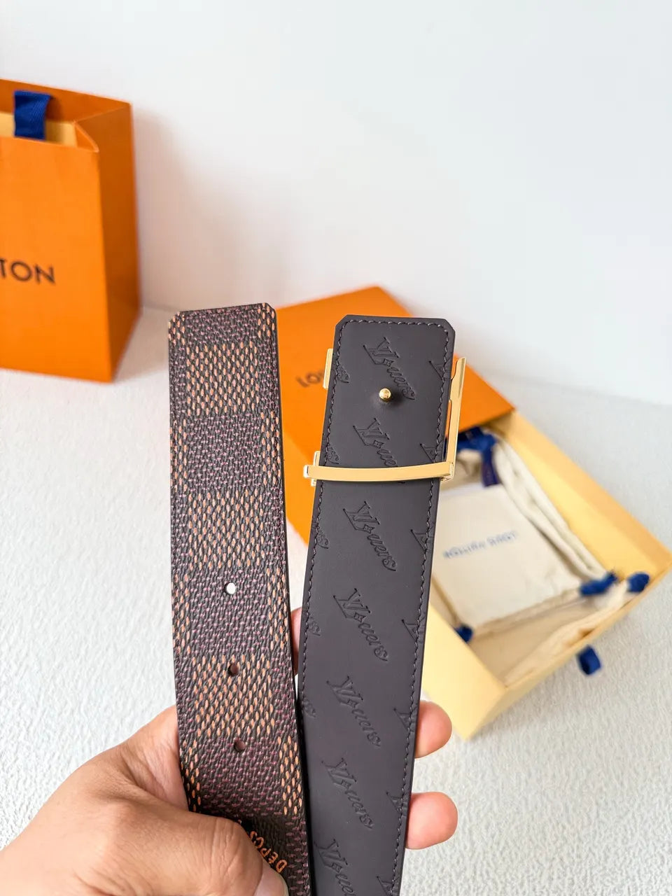Louis Vuitton Damier Ebene Belt gold lv - Hình 5