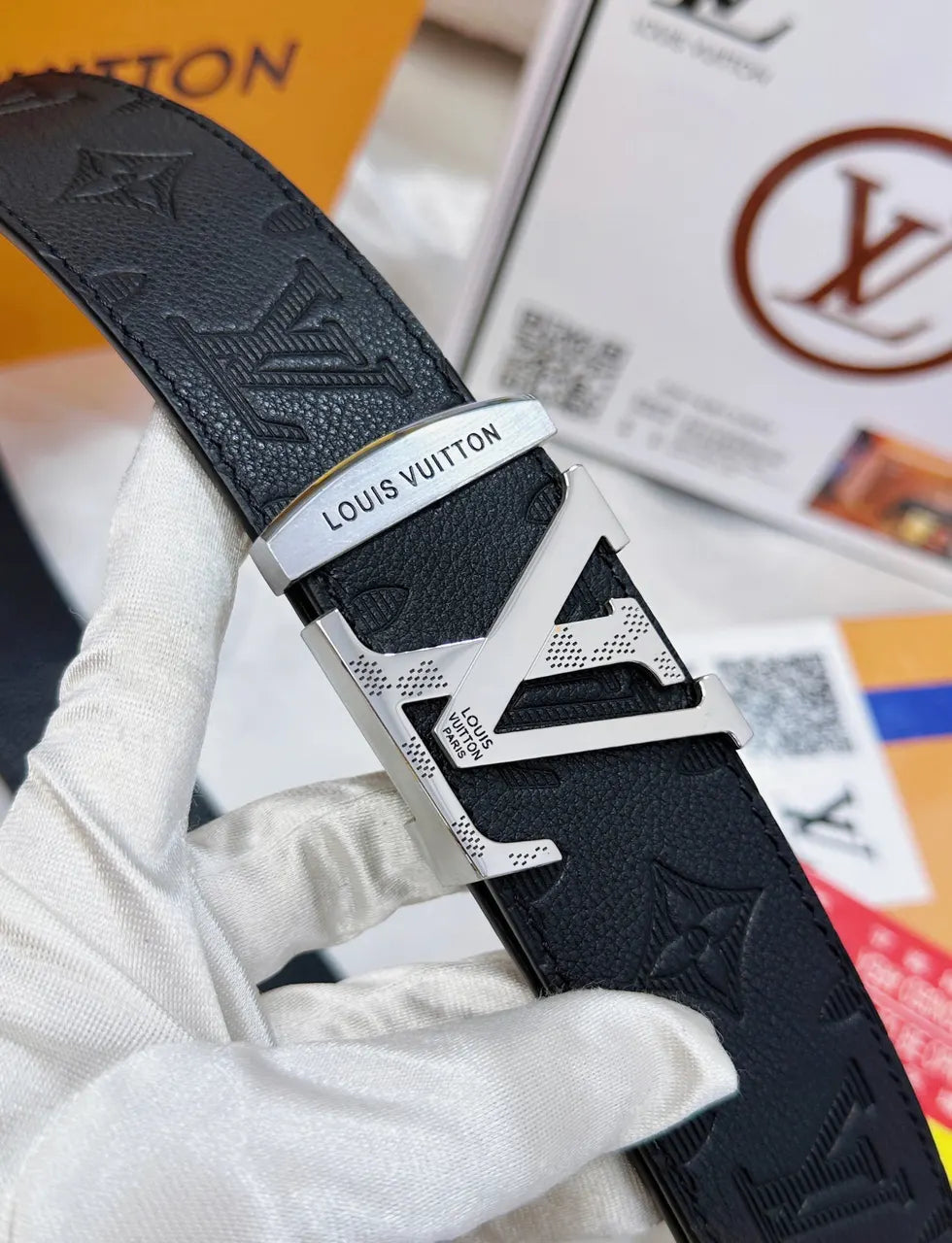 LV Initiales Black Embossed Leather Belt - Hình 7
