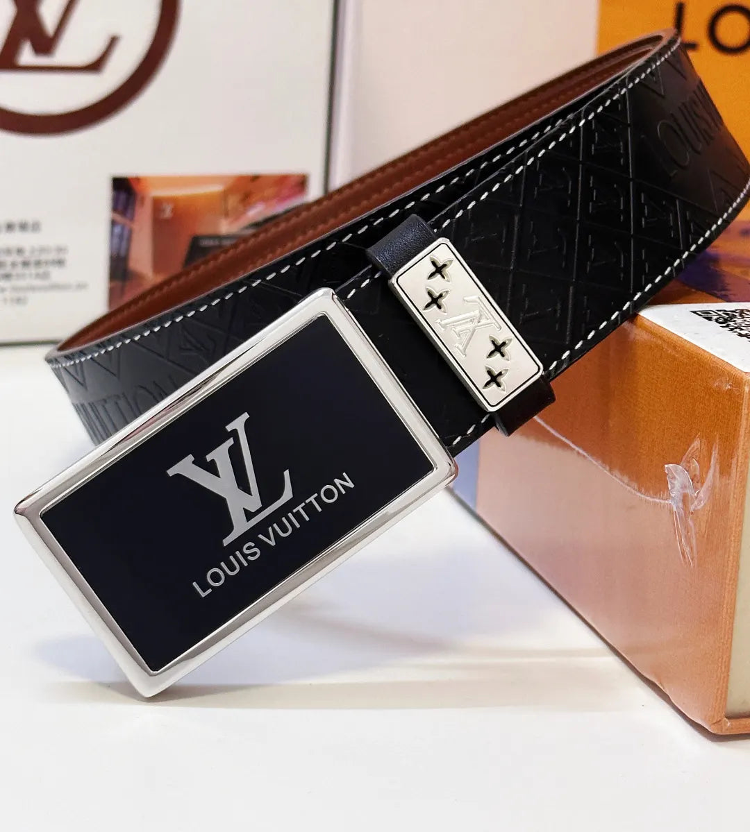 silver buckle Louis Vuitton Black Embossed Leather Belt - Hình 5