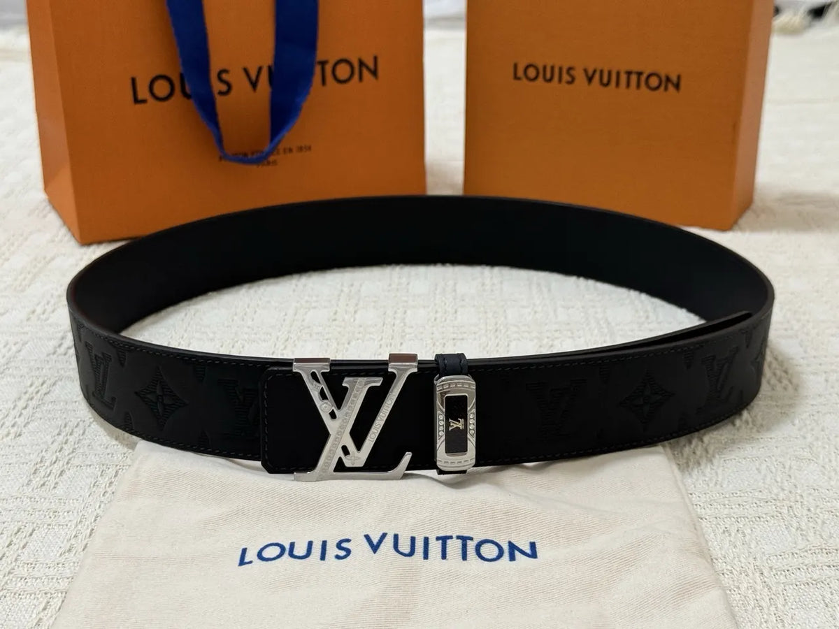 Louis Vuitton Embossed Silver Belt - Hình 7