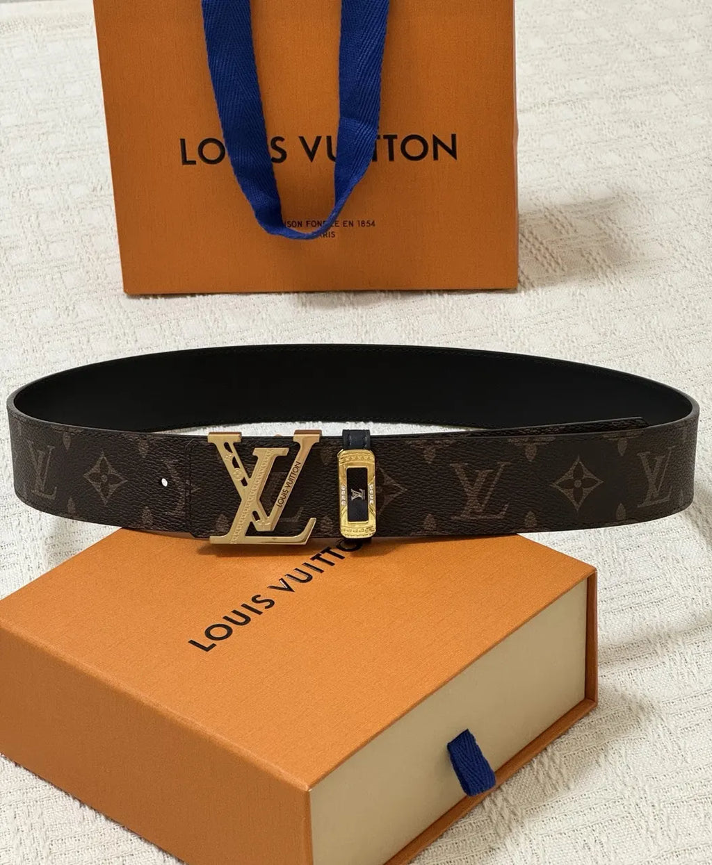 Louis Vuitton Gold LV Belt - Hình 7