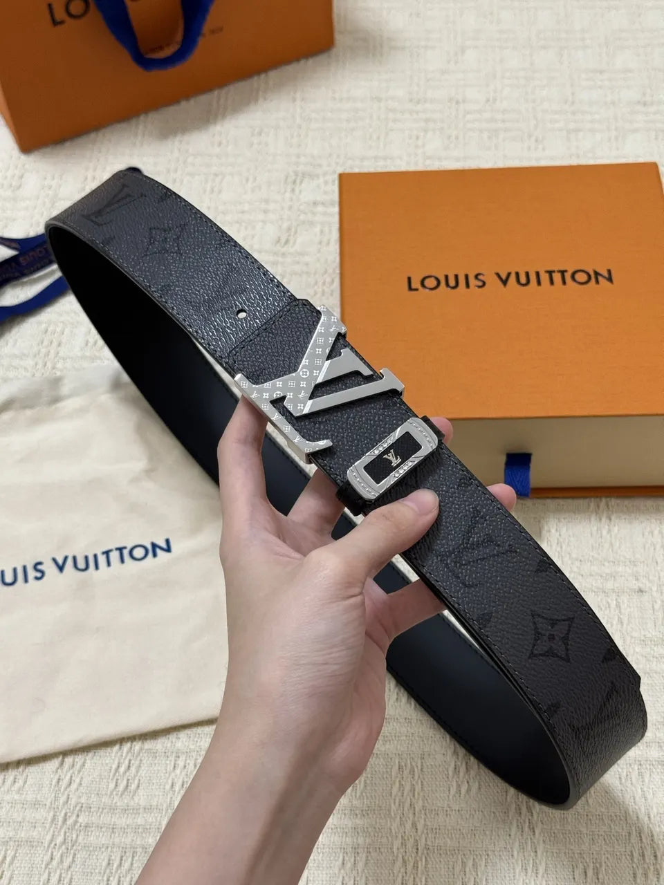 Louis Vuitton Black Monogram Shadow Belt - Hình 4