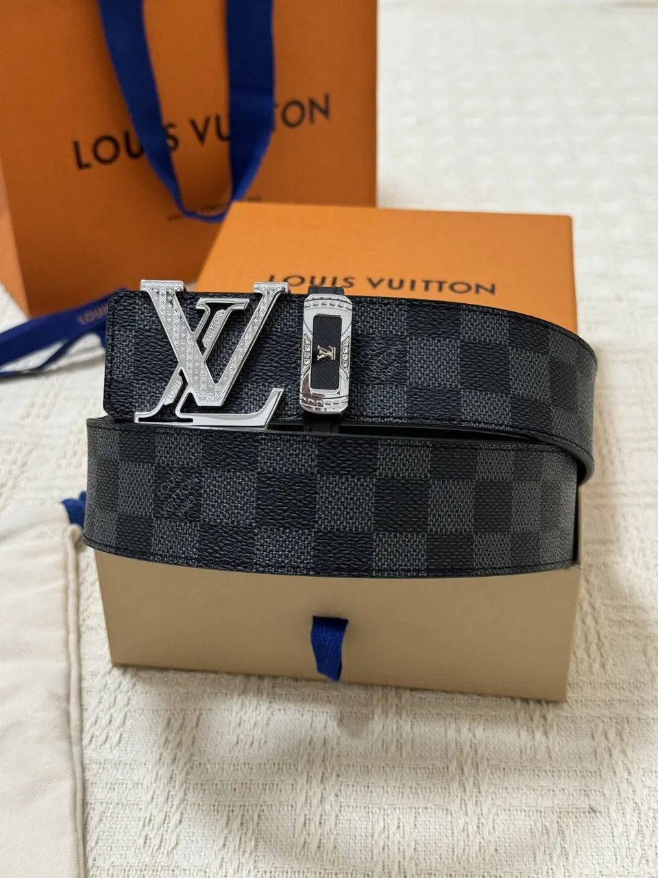 Louis Vuitton Damier Infini Belt silver