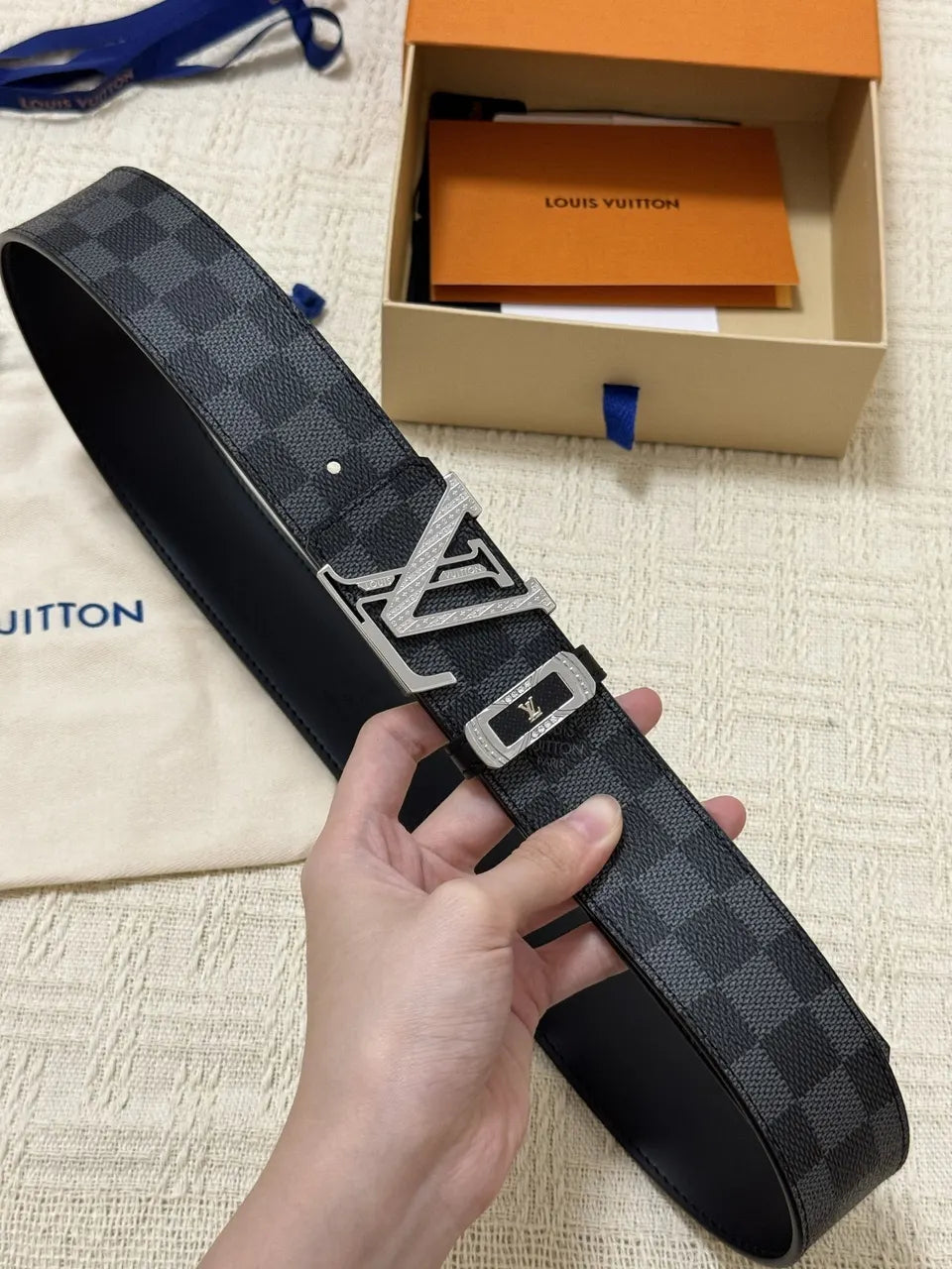 Louis Vuitton Damier Infini Belt silver - Hình 4