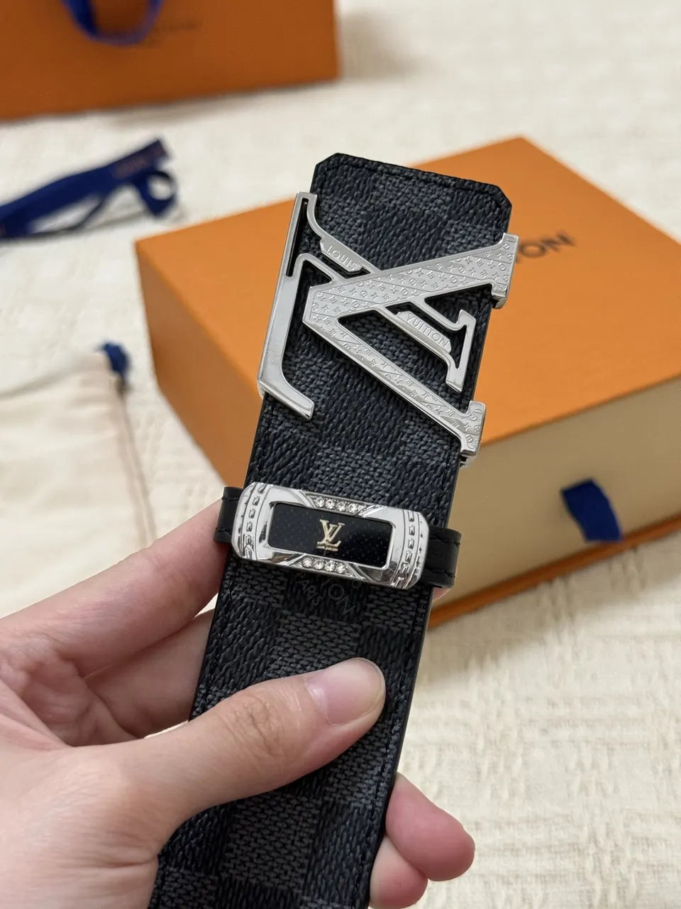 Louis Vuitton Damier Infini Belt silver - Hình 7