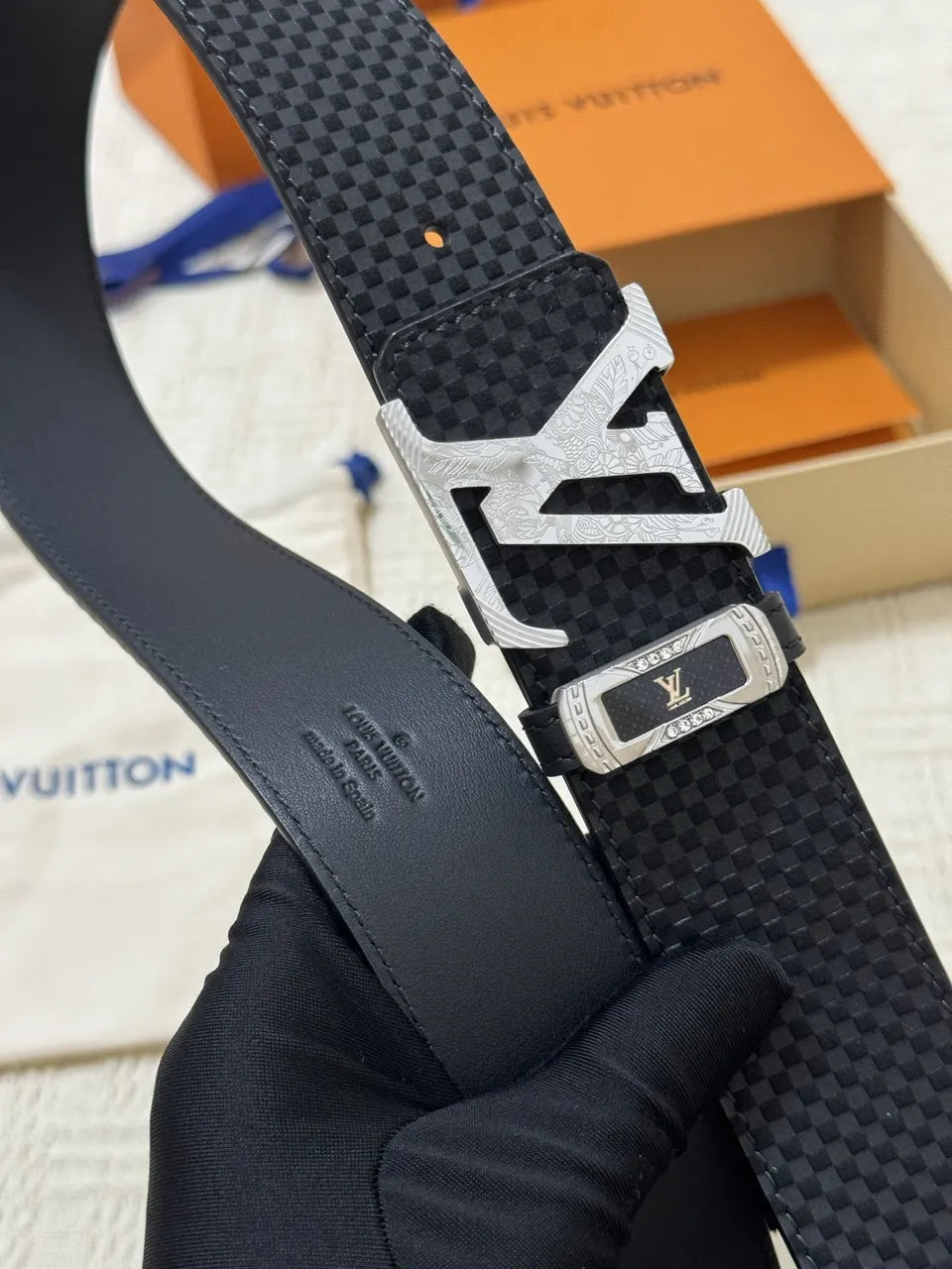 silver Louis Vuitton Black Damier Belt - Hình 6