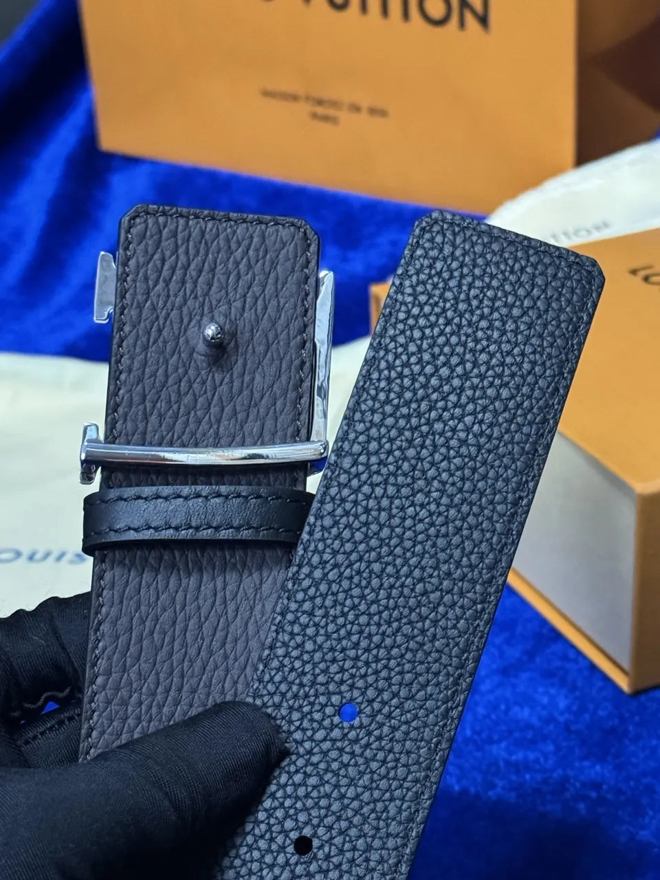 silver Louis Vuitton Black Taurillon Leather Belt - Hình 9