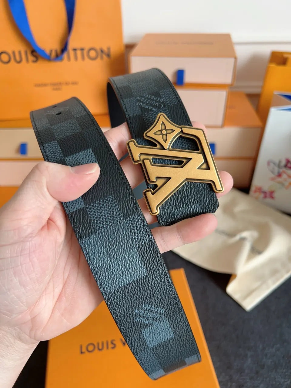 black Louis Vuitton Damier Infini Belt - Hình 6