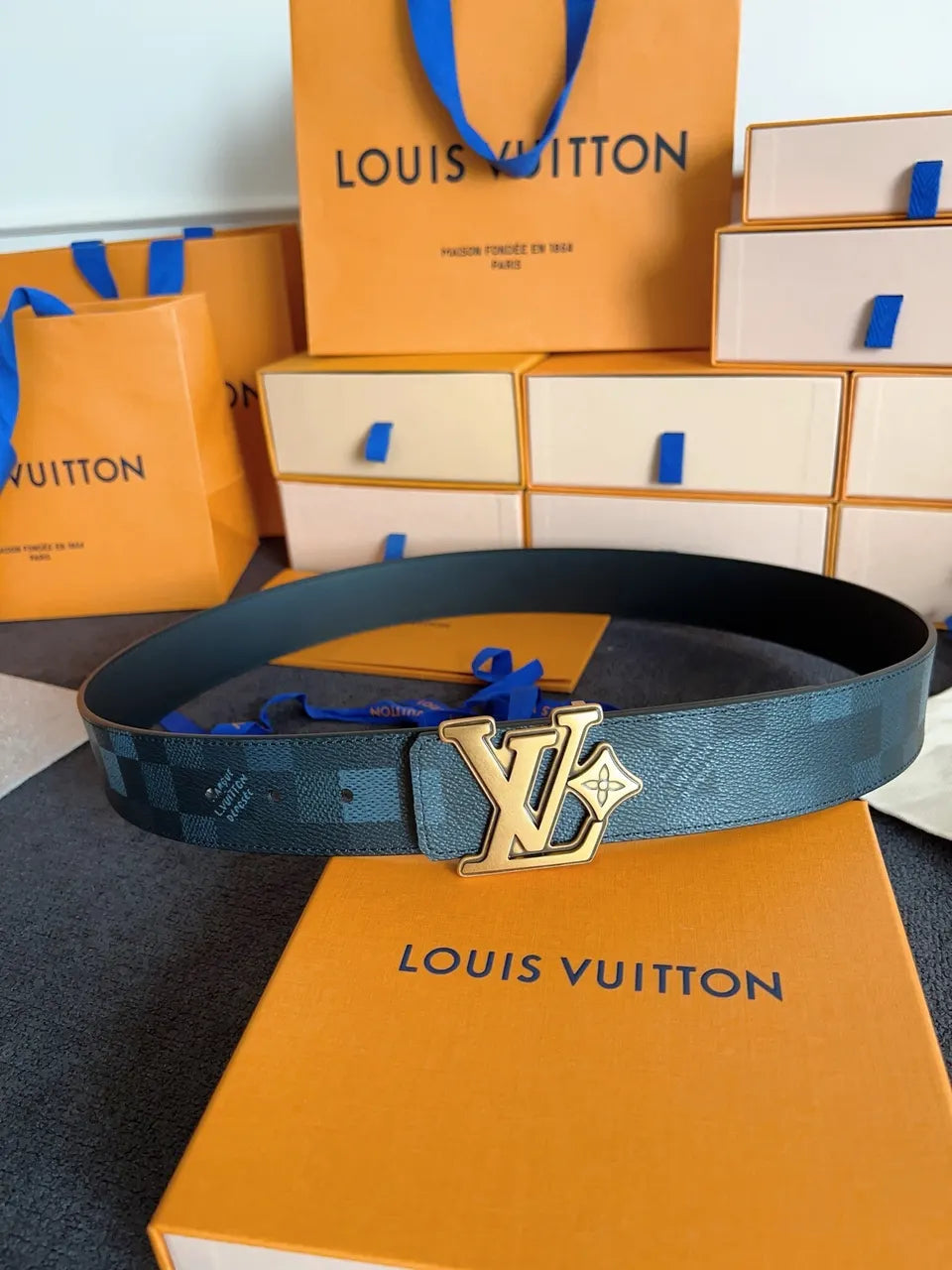 black Louis Vuitton Damier Infini Belt - Hình 7