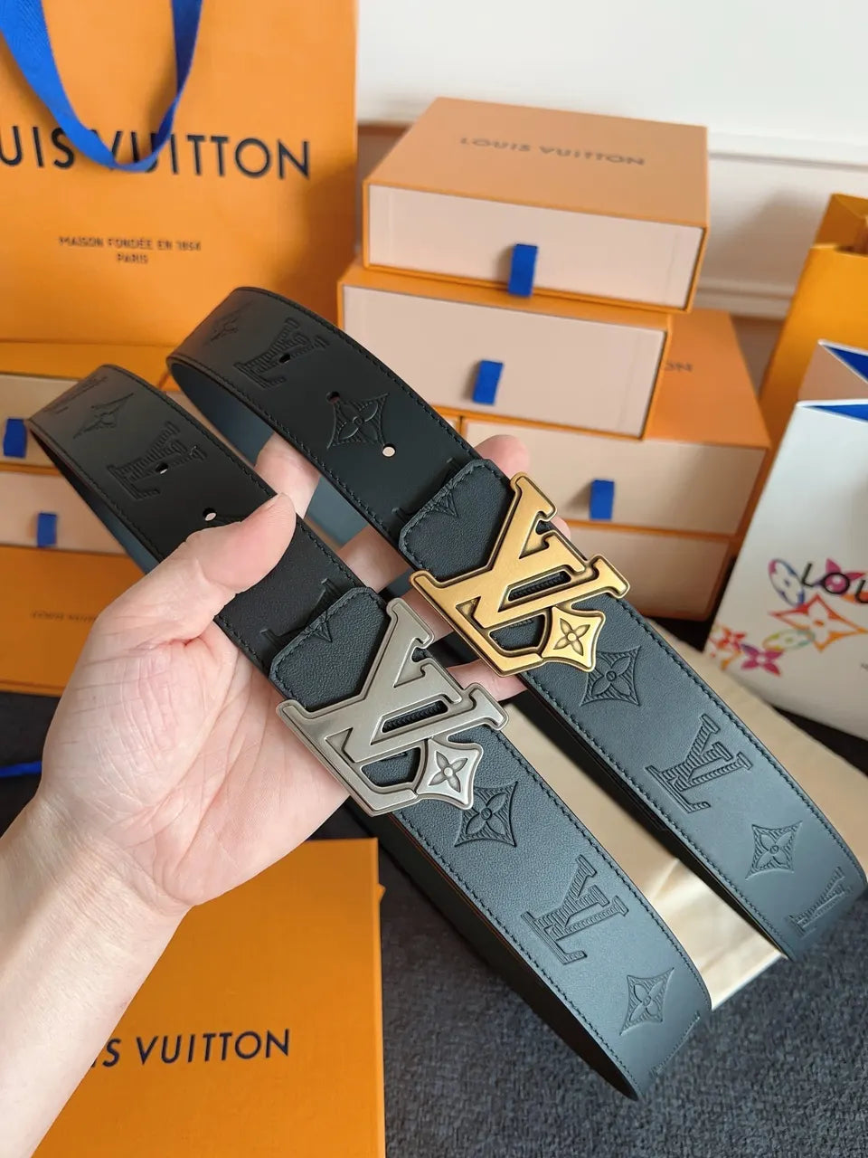 Louis Vuitton Black Embossed Monogram Belt - Hình 9