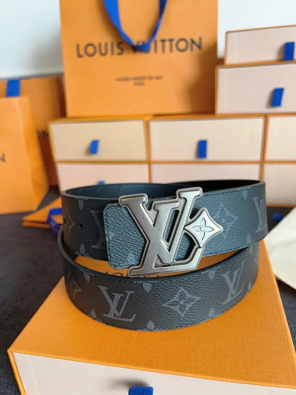 Louis Vuitton LV Initiales Belt - Hình 4