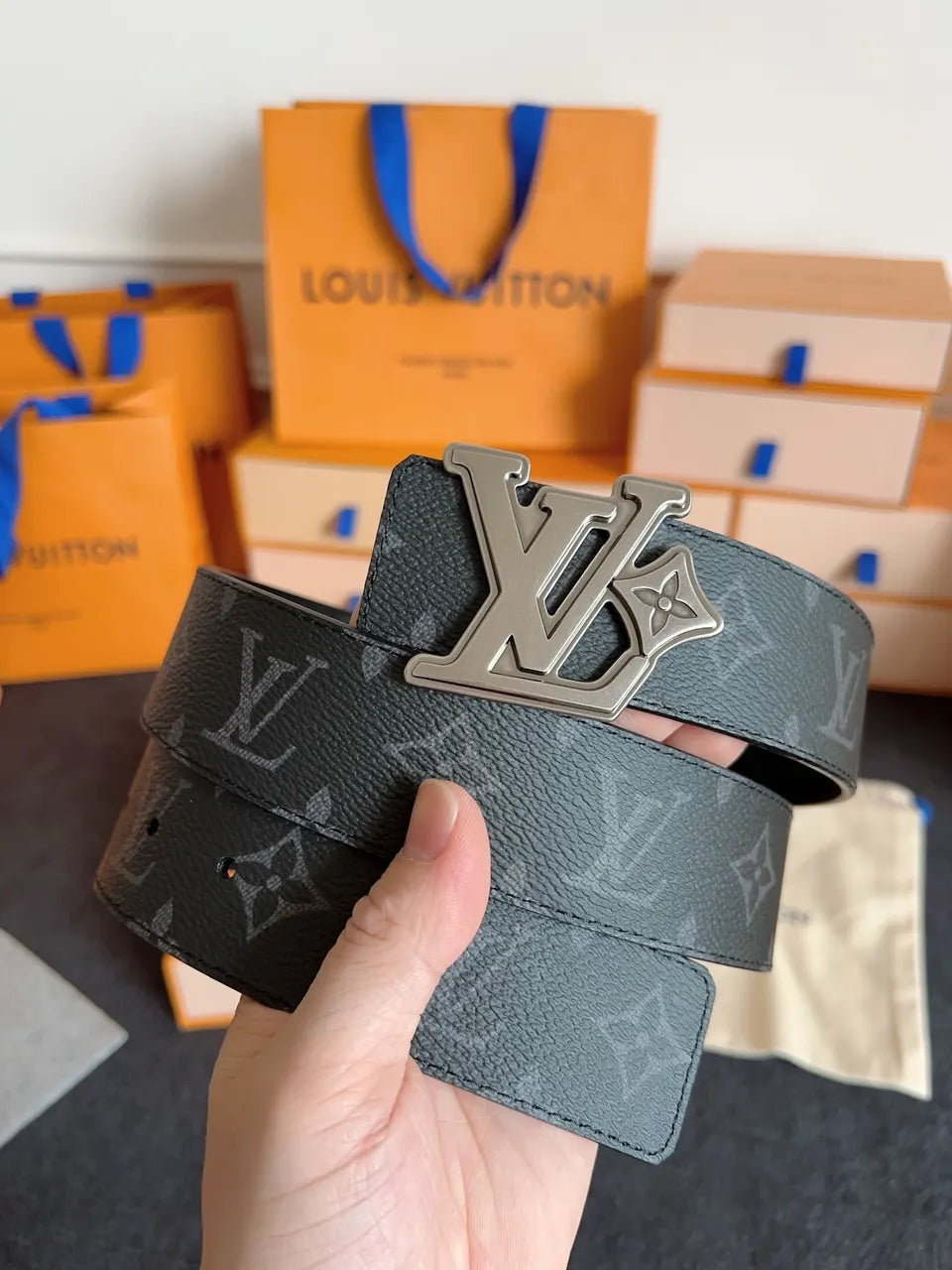 Louis Vuitton LV Initiales Belt - Hình 7