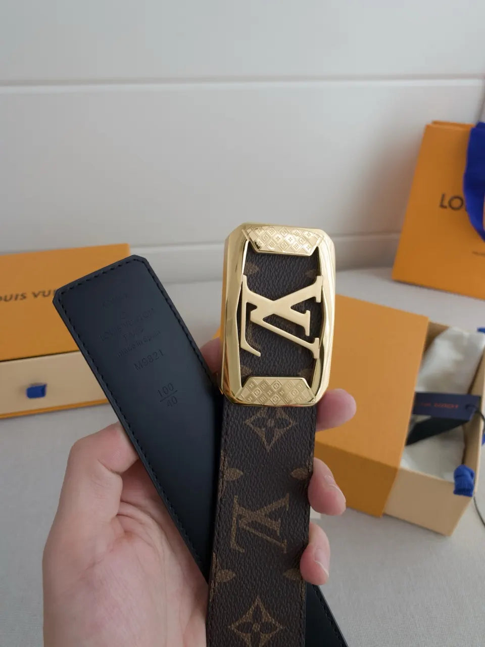 gold lv Louis Vuitton Monogram Brown Belt - Hình 2