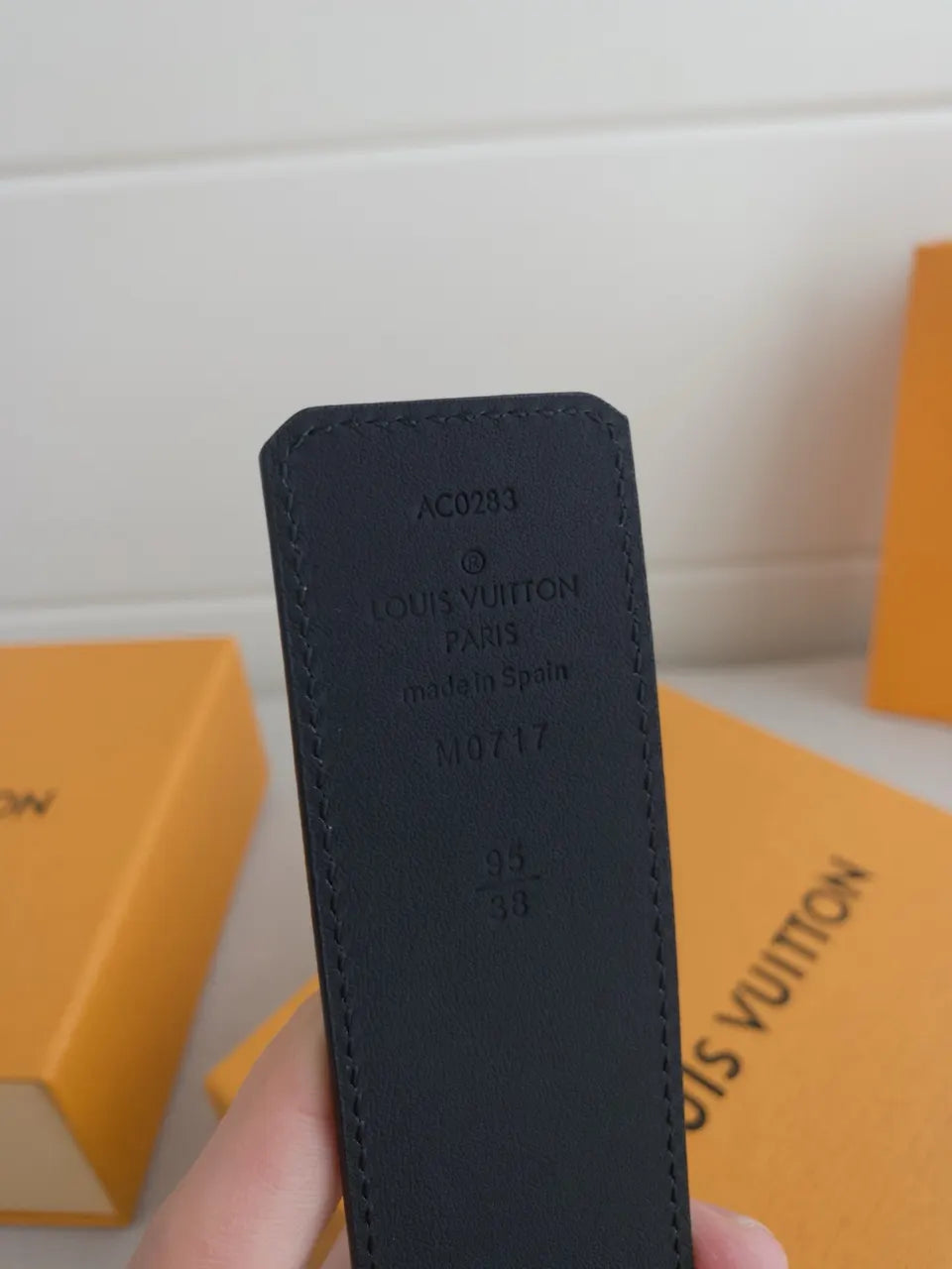 gold Louis Vuitton Black Embossed Belt - Hình 4