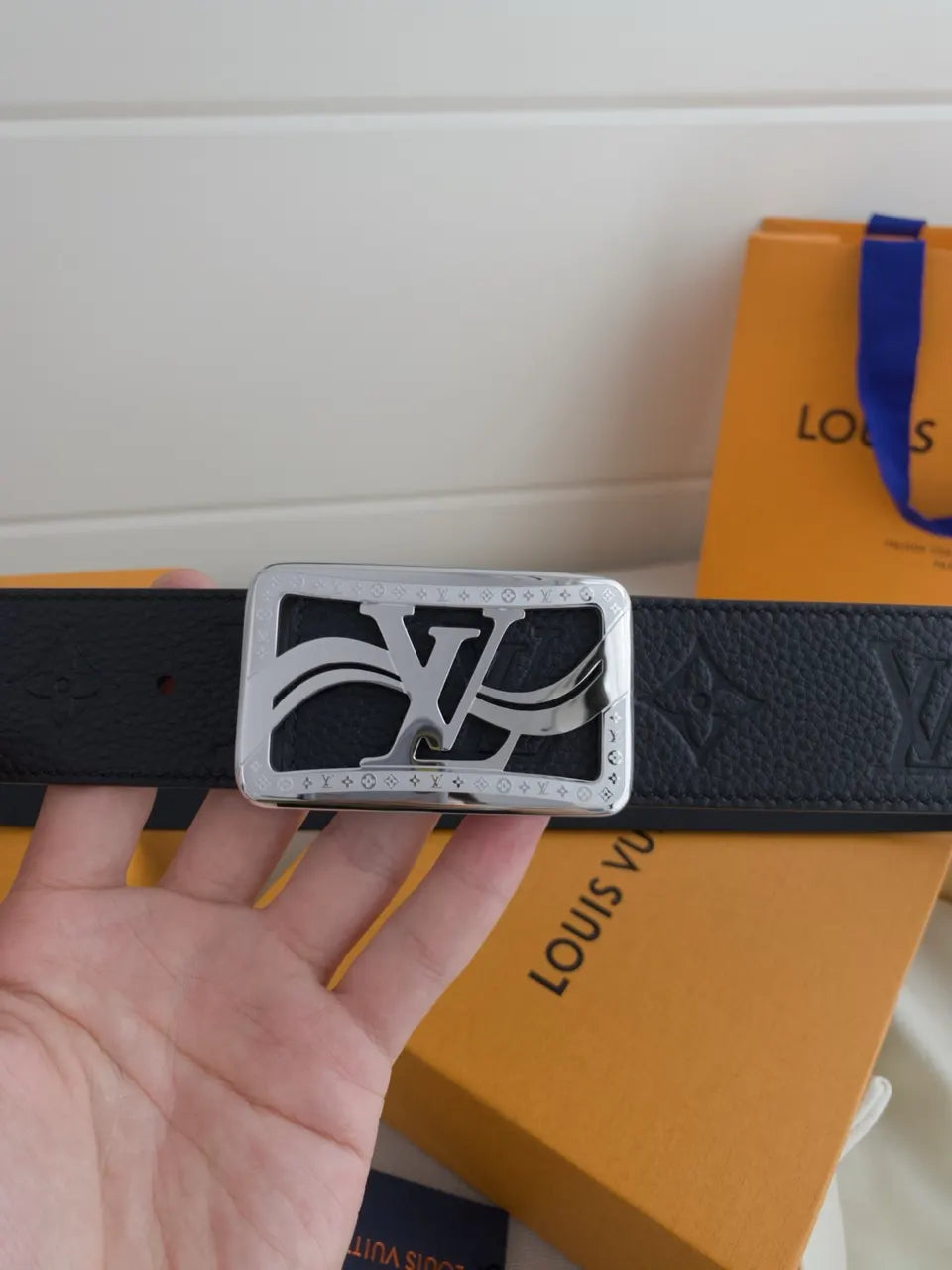 Louis Vuitton LV Initials Belt - Hình 4