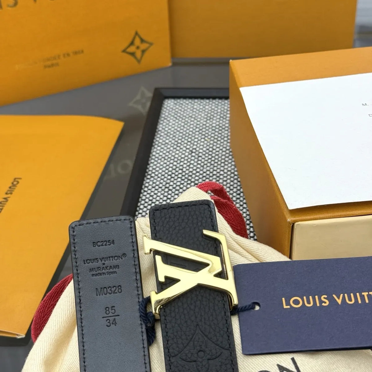 monogram Louis Vuitton Black Embossed Belt - Hình 5