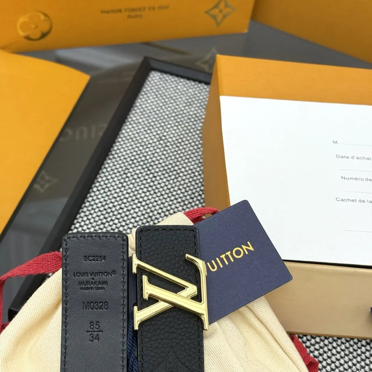 embossed Louis Vuitton Black Monogram Belt - Hình 5