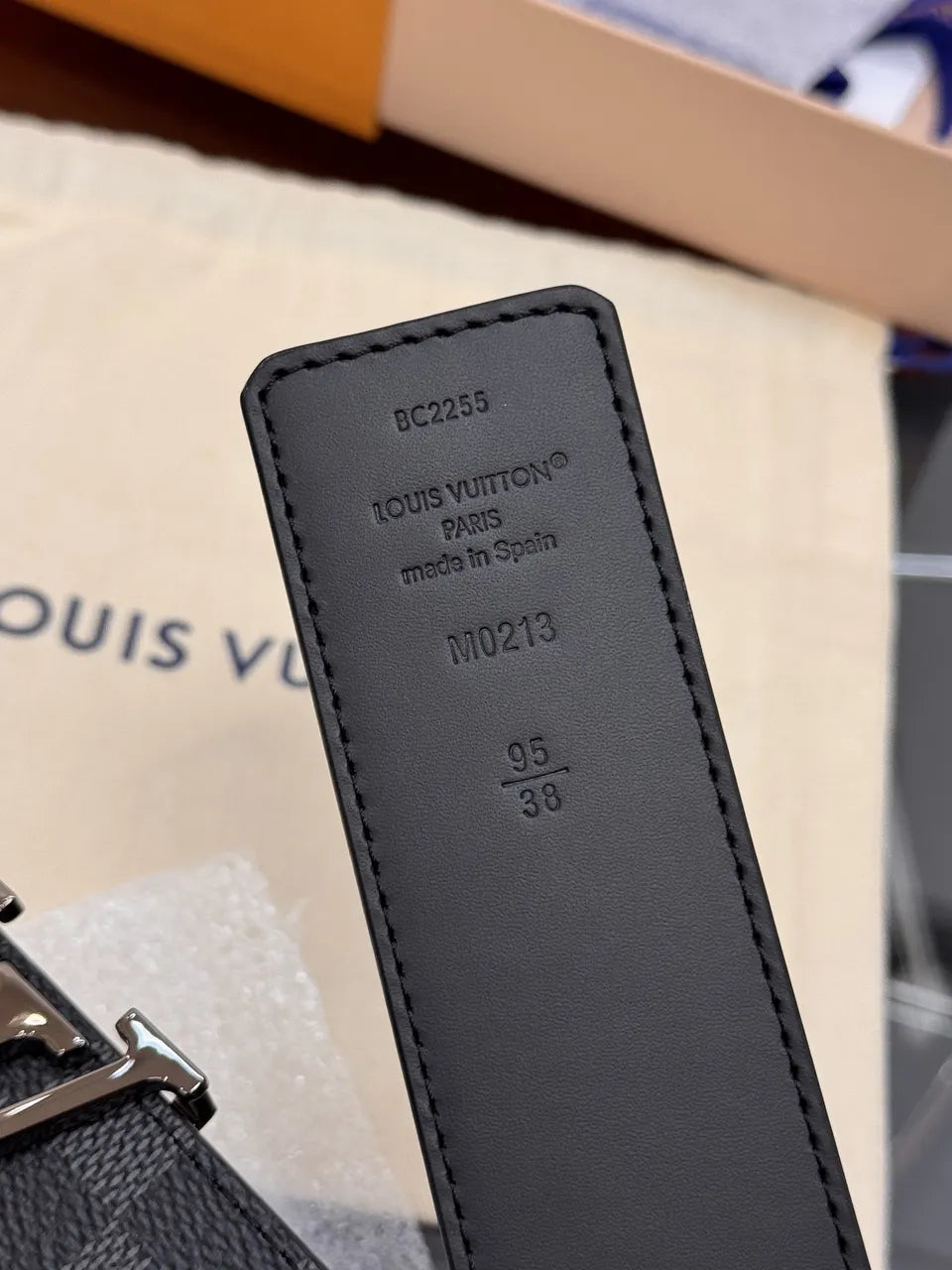 Louis Vuitton Damier Graphite LV Buckle Belt - Hình 5