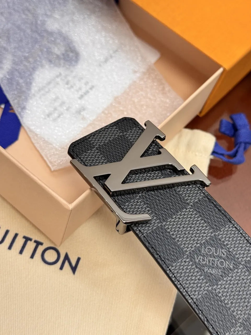 Louis Vuitton Damier Graphite LV Buckle Belt - Hình 8