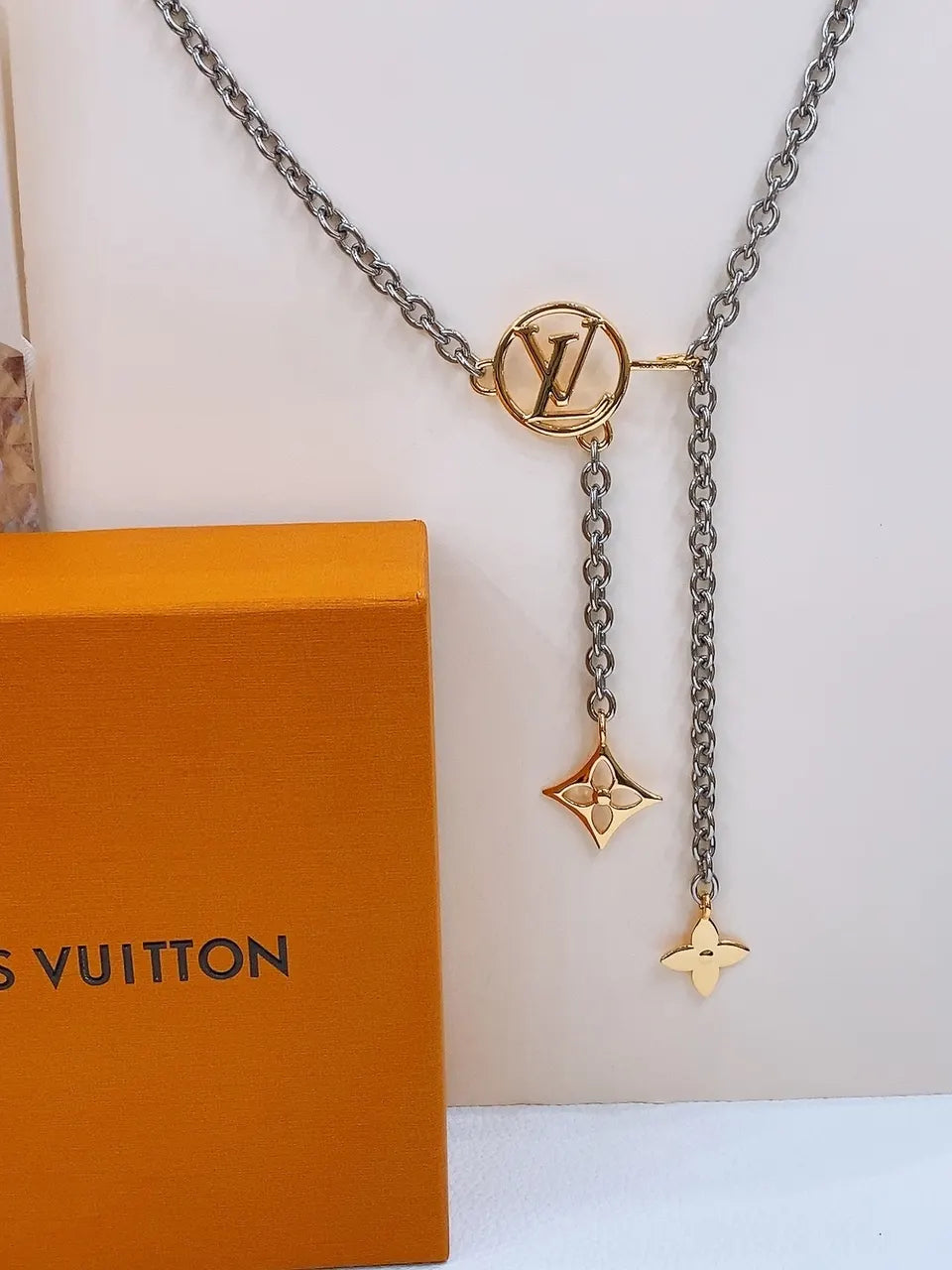 Louis Vuitton Silver Chain Belt - Hình 4