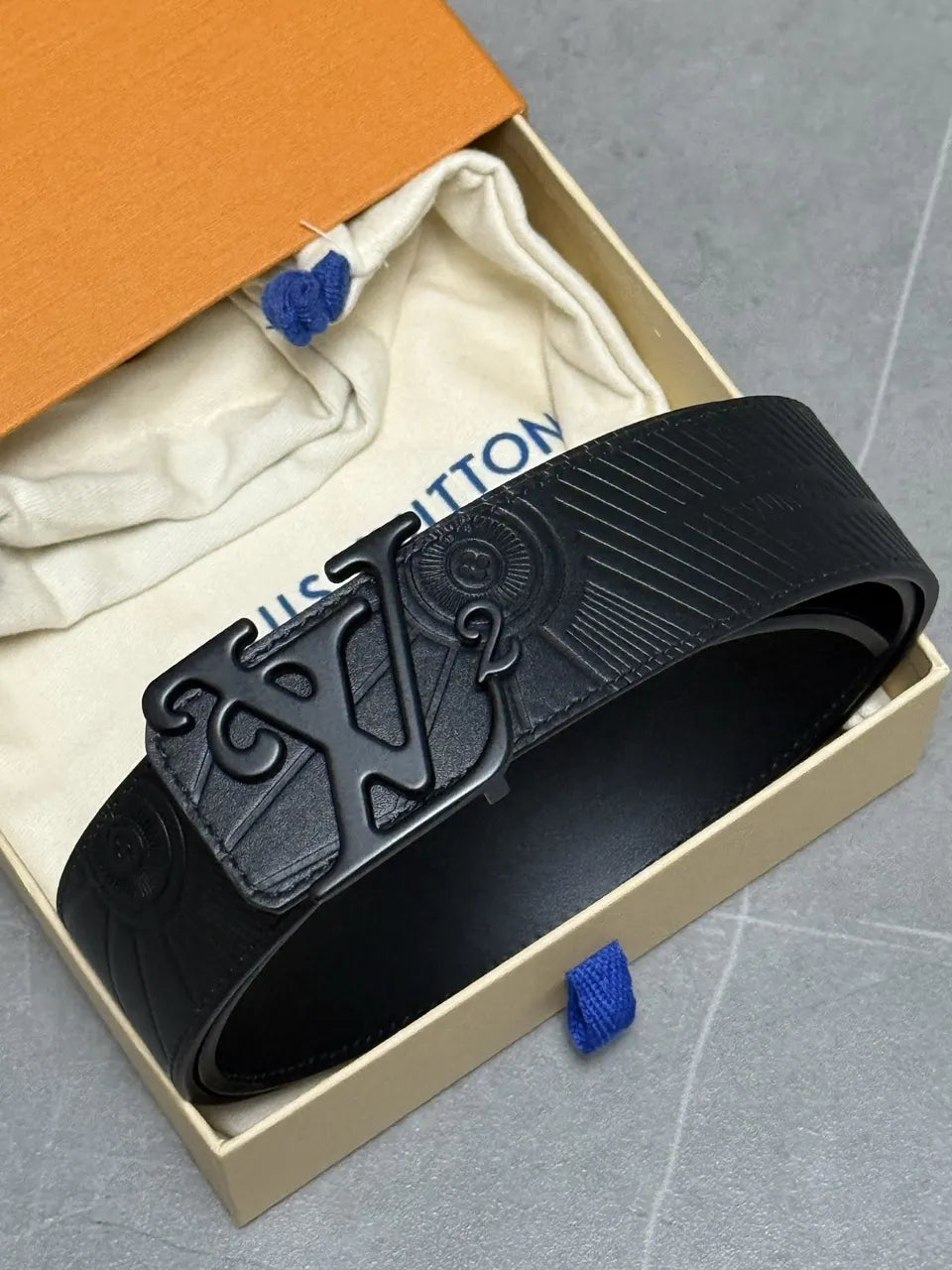 matte Louis Vuitton Black Embossed Belt - Hình 9