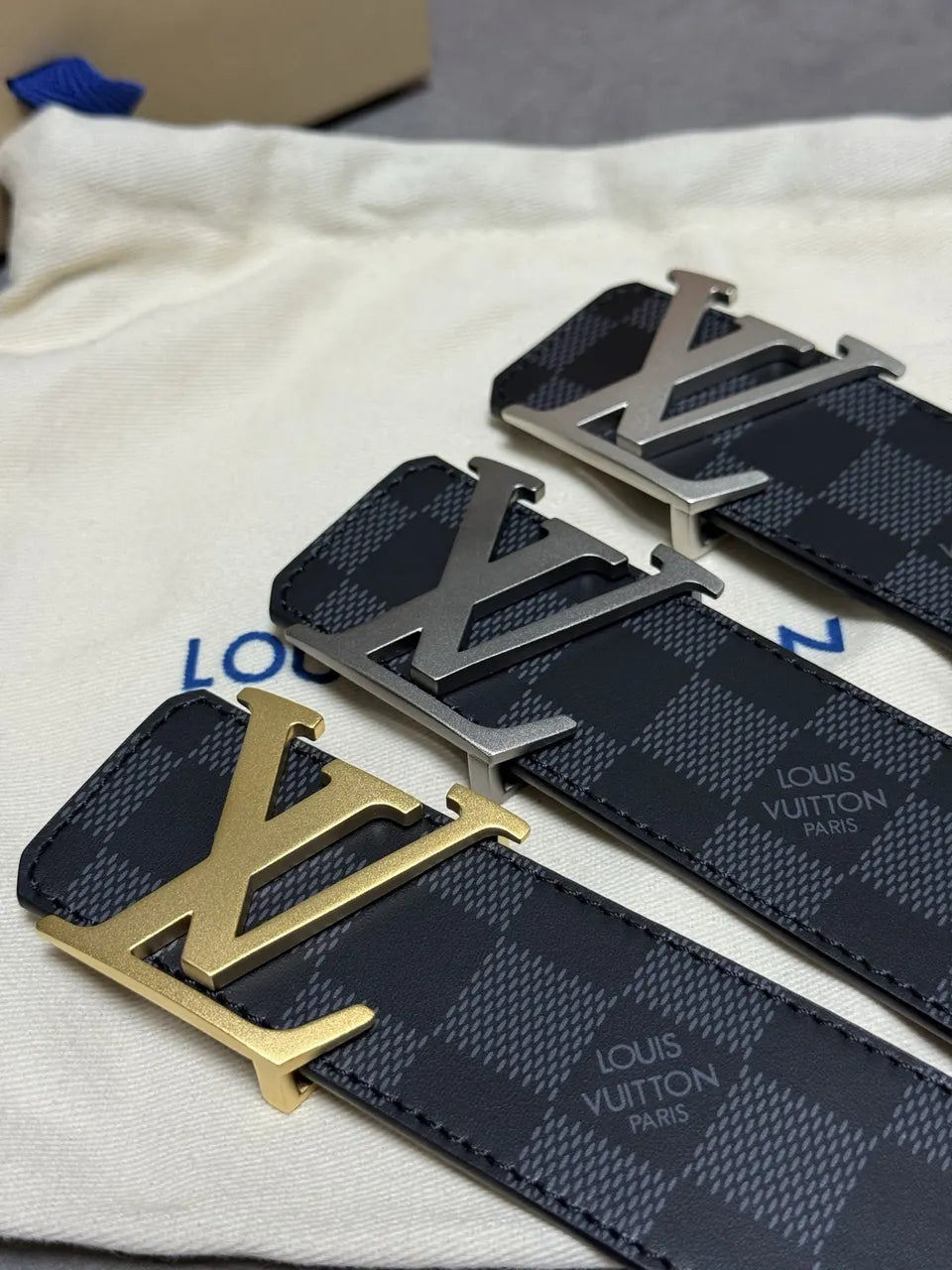LV Damier Graphite Belt silver - Hình 4