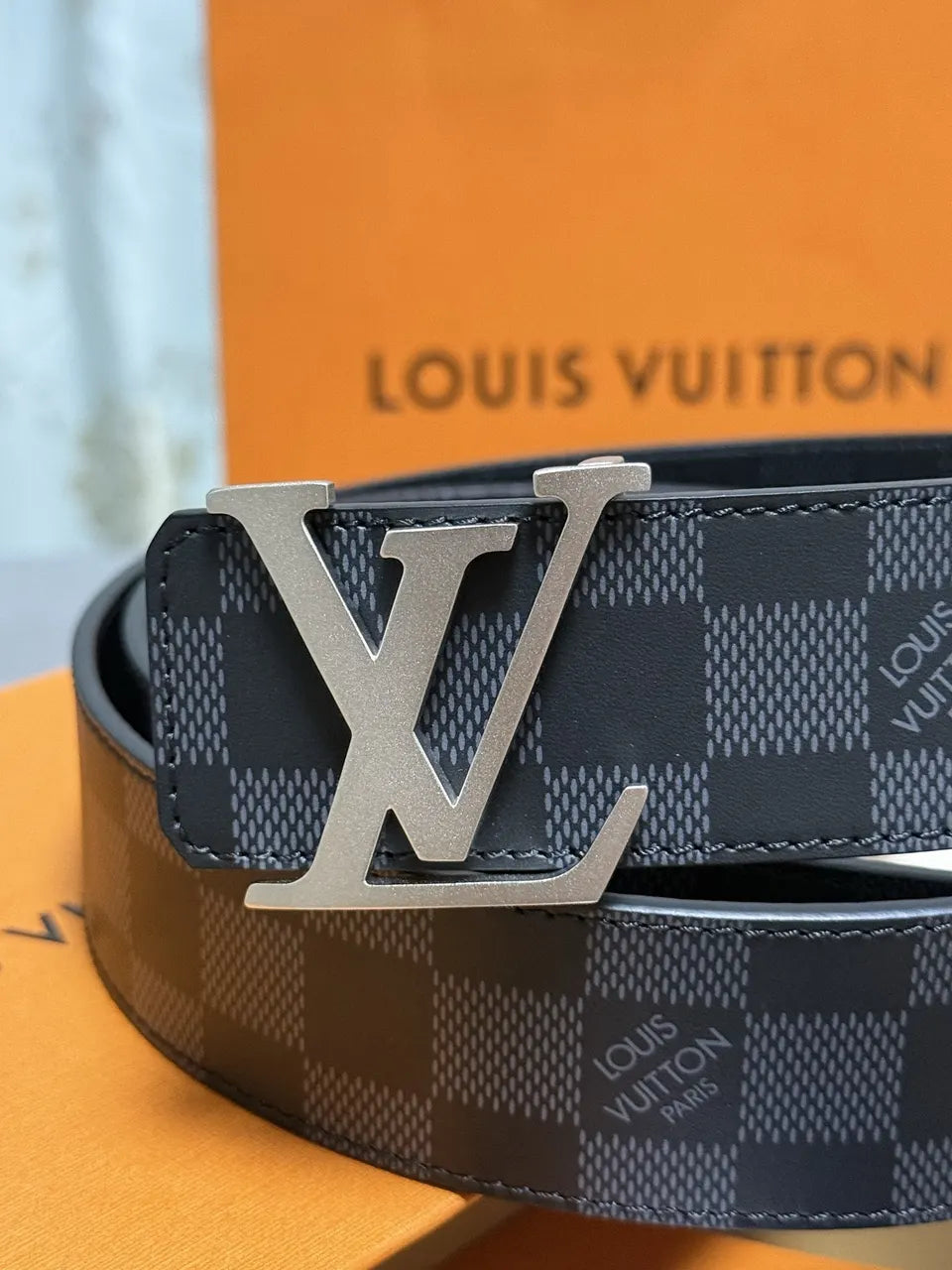 LV Damier Graphite Belt silver - Hình 5