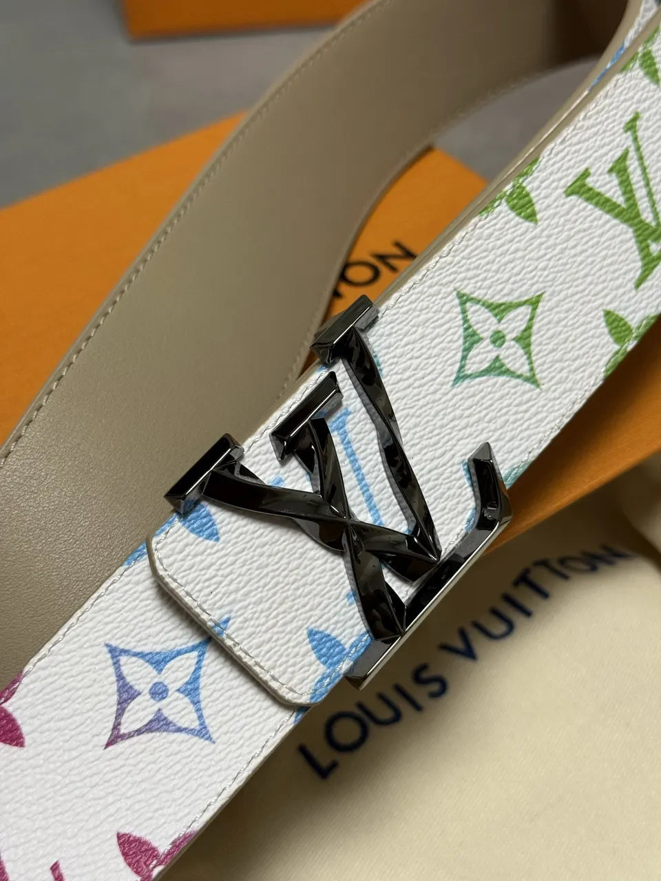 Louis Vuitton Multicolor Belt white - Hình 3