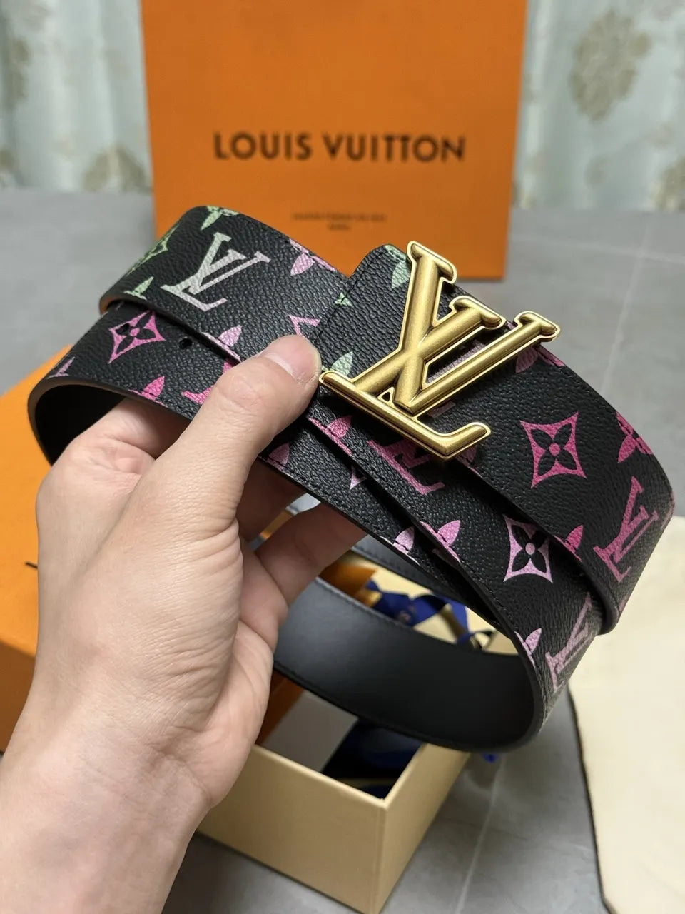 gold LV Multicolor Monogram Belt - Hình 8