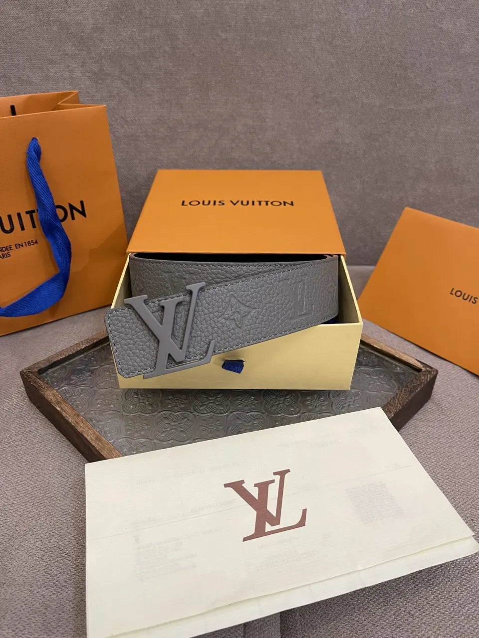monogram Louis Vuitton Gray Leather Belt - Hình 6