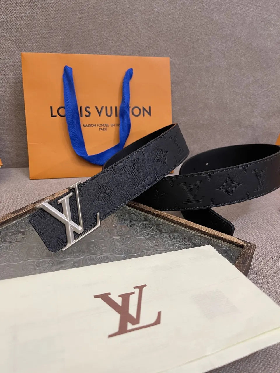 Louis Vuitton Embossed Black Monogram Belt - Hình 3