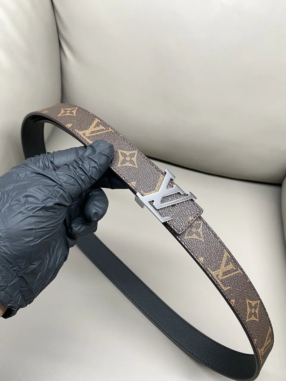 monogram Louis Vuitton Eclipse Belt Silver