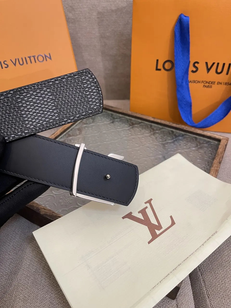 Louis Vuitton Graphite Leather Belt - Hình 3