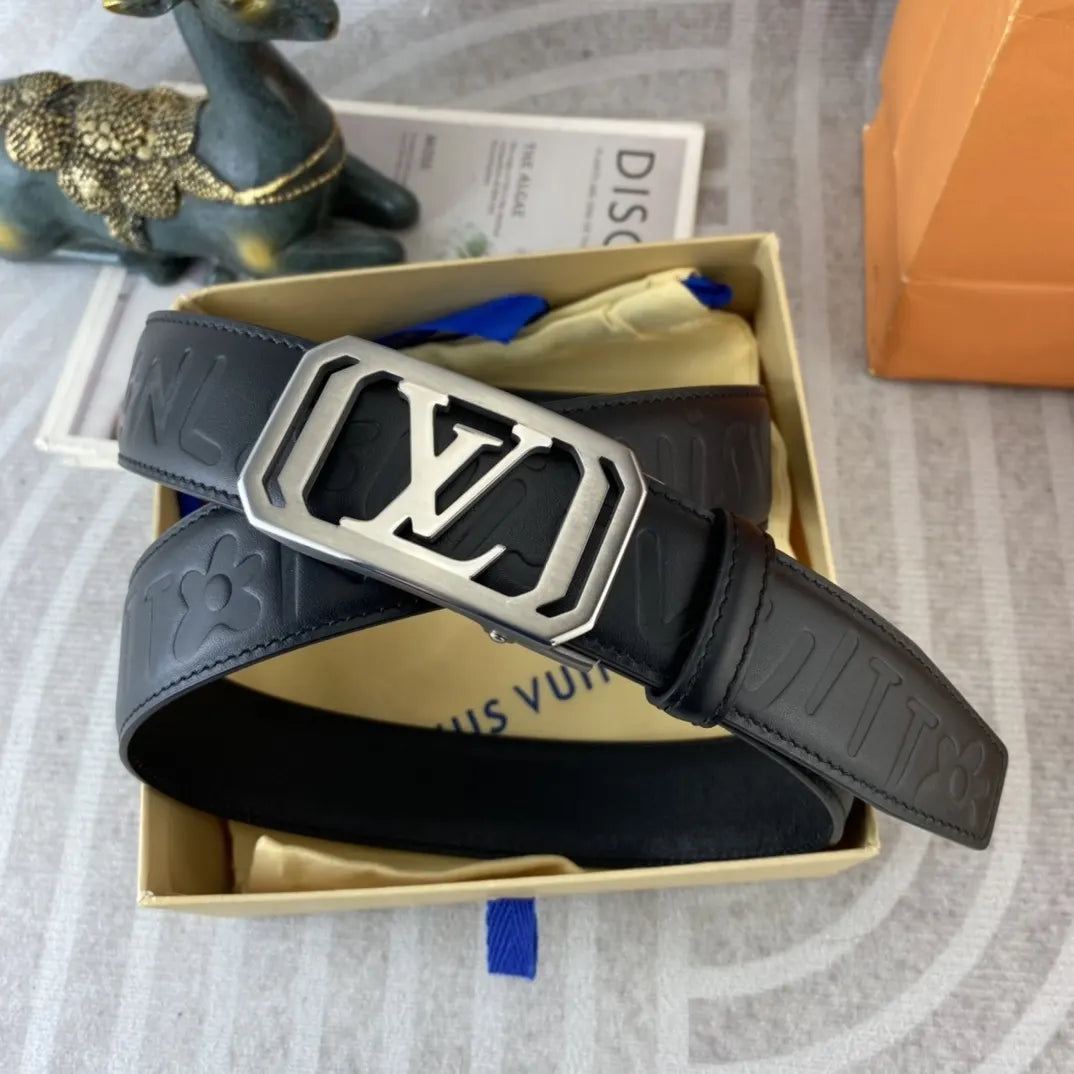 black leather Louis Vuitton Embossed Belt - Hình 7