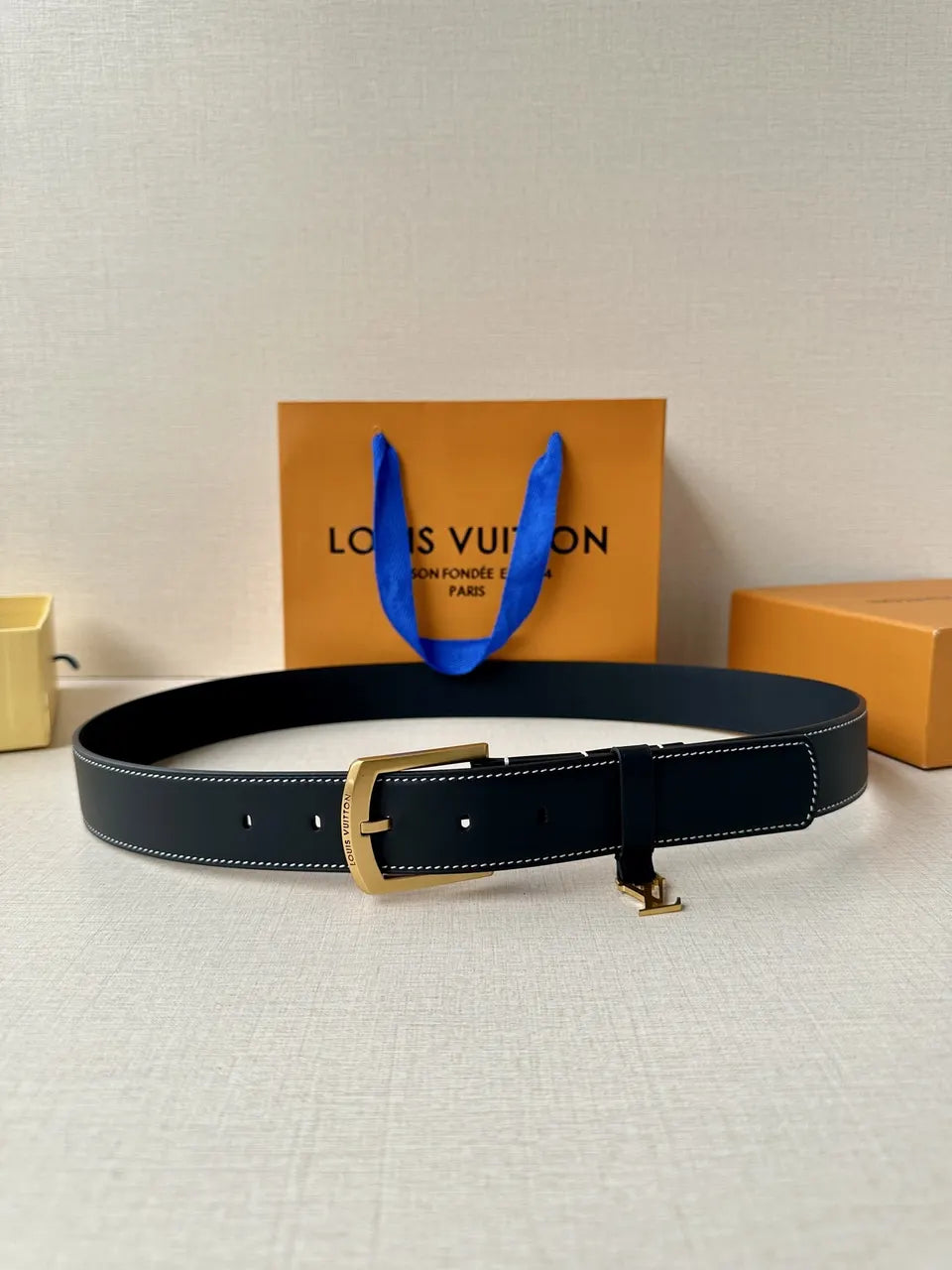 gold Louis Vuitton Navy Leather Belt