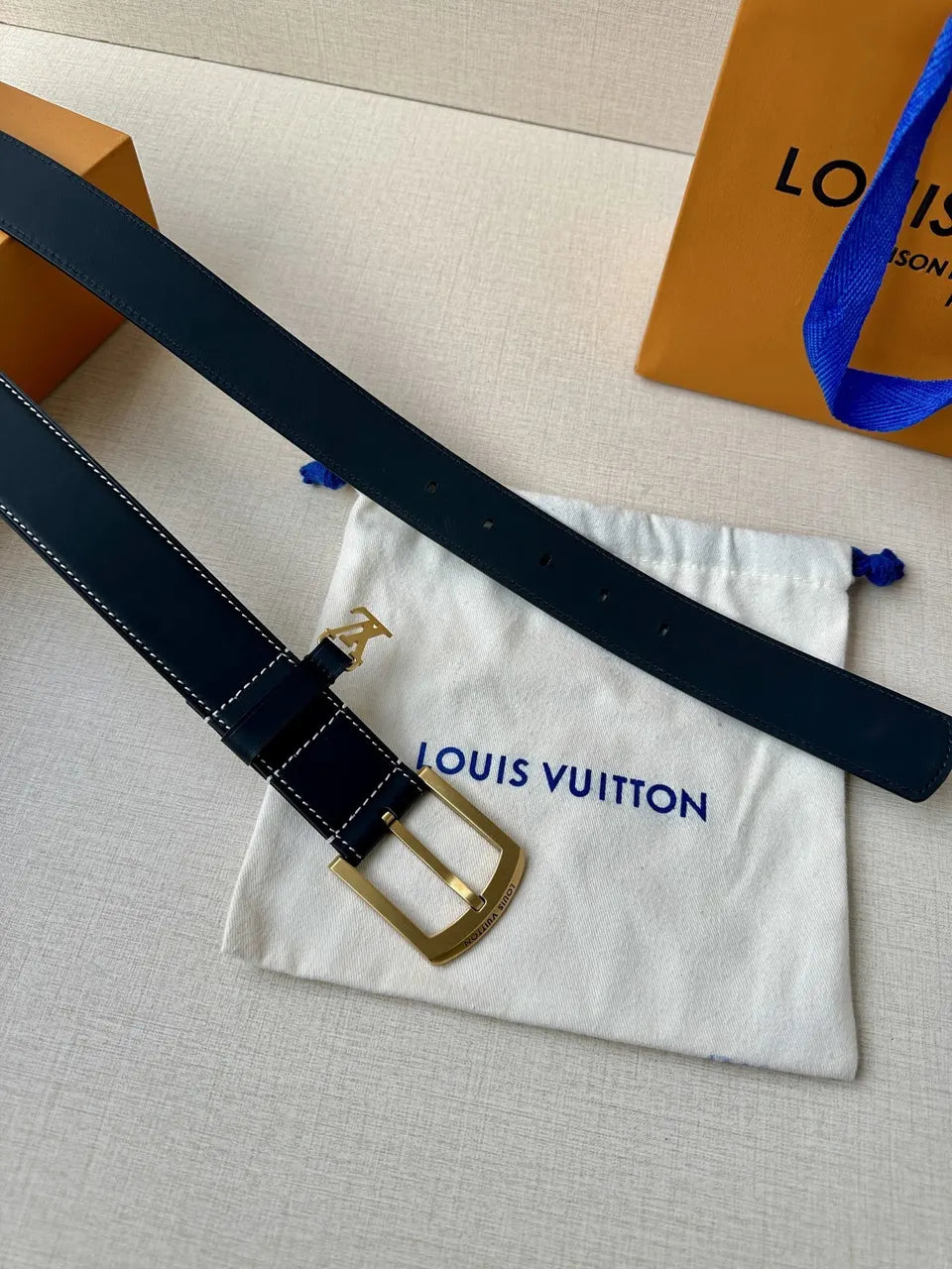 gold Louis Vuitton Navy Leather Belt - Hình 4