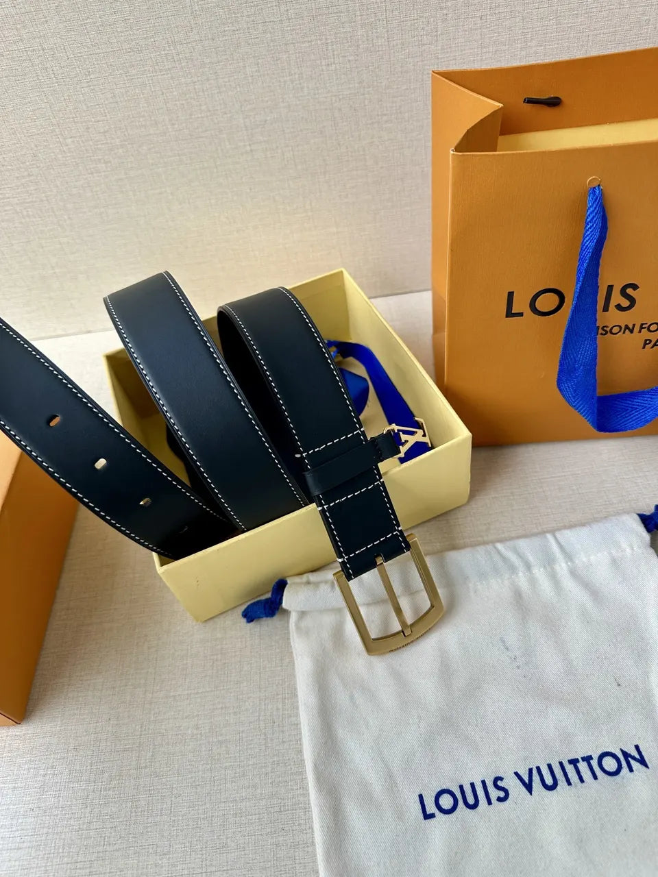 gold Louis Vuitton Navy Leather Belt - Hình 6
